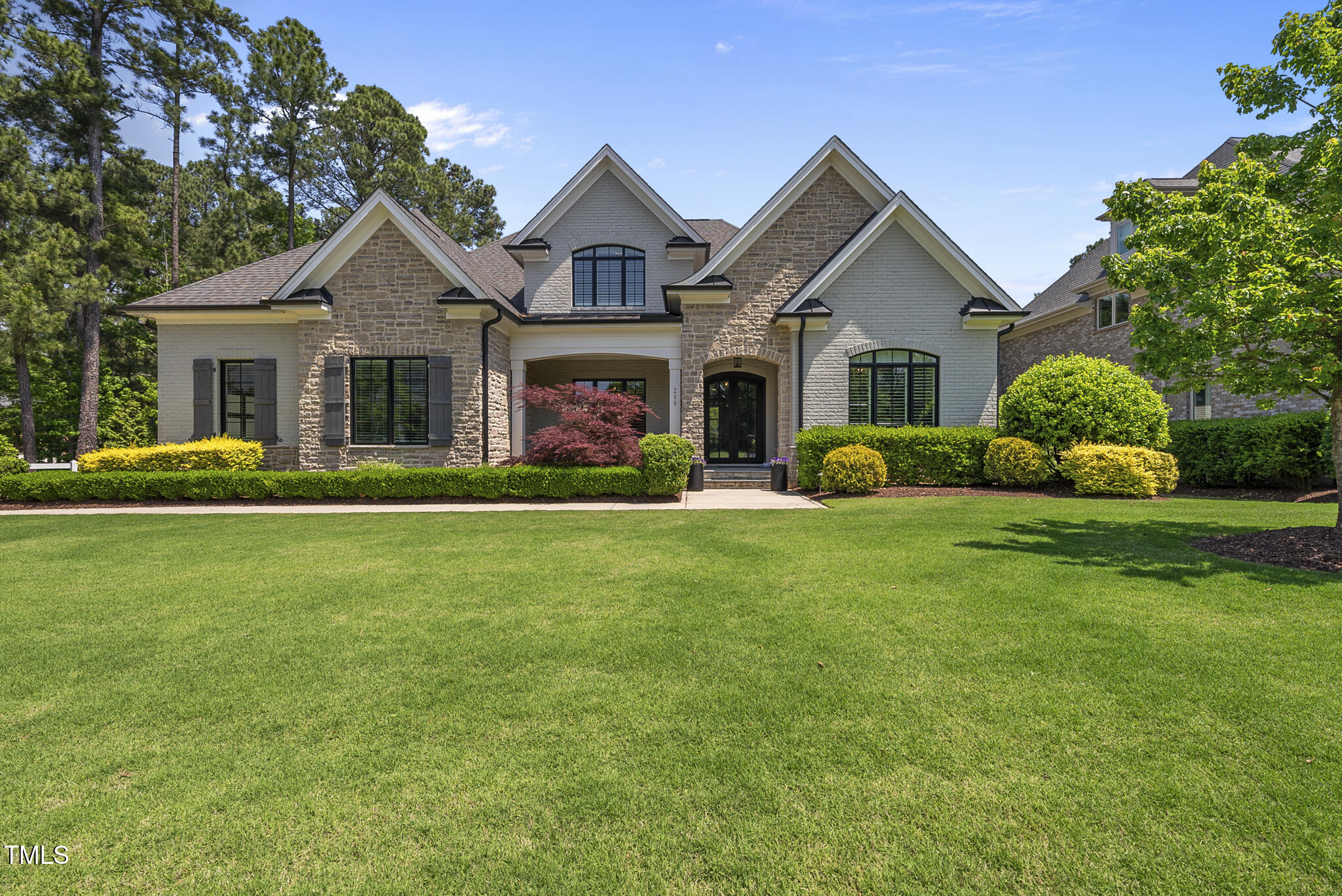 209 Preston Retreat Lane
