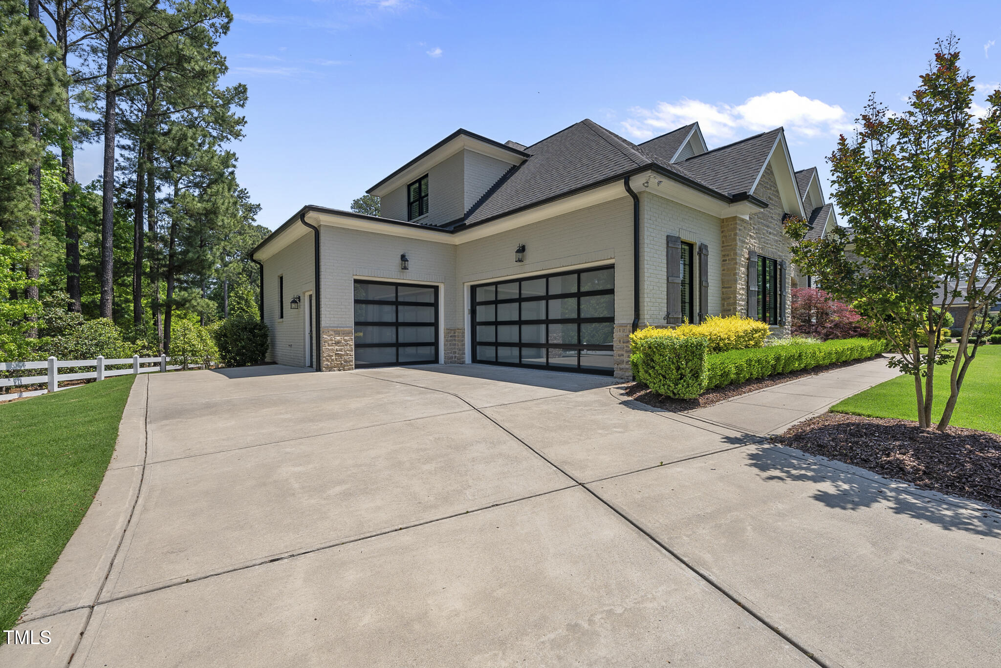 209 Preston Retreat Lane