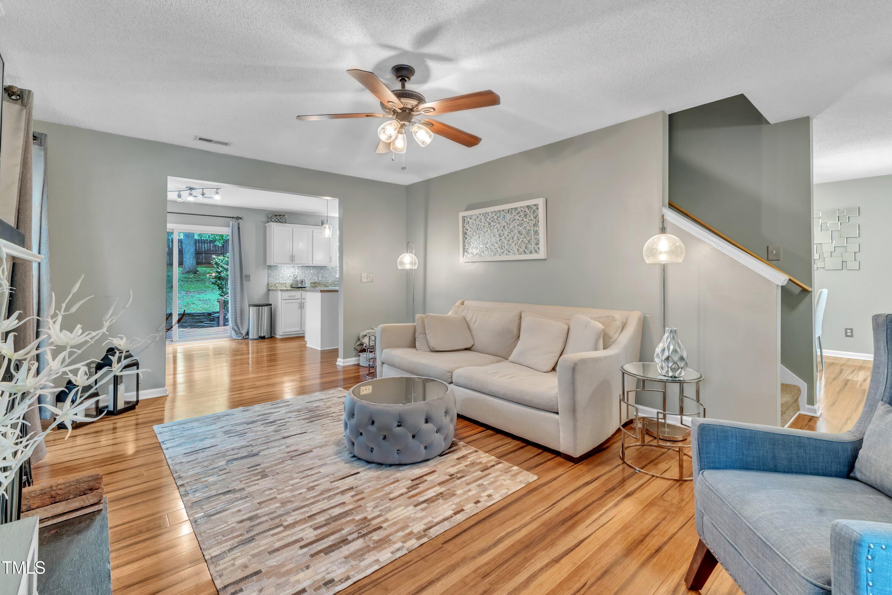 6828 Edwell Court