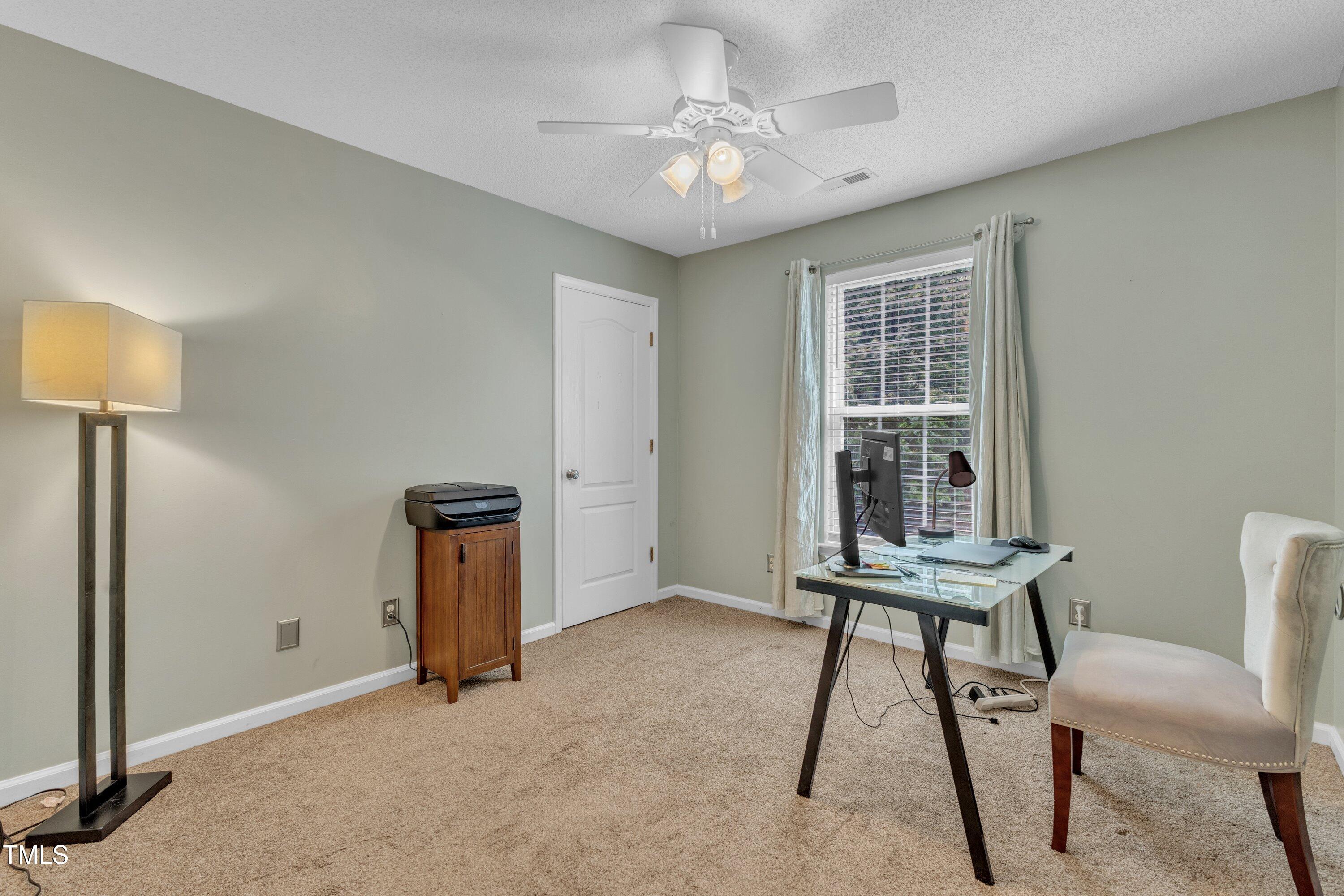 6828 Edwell Court