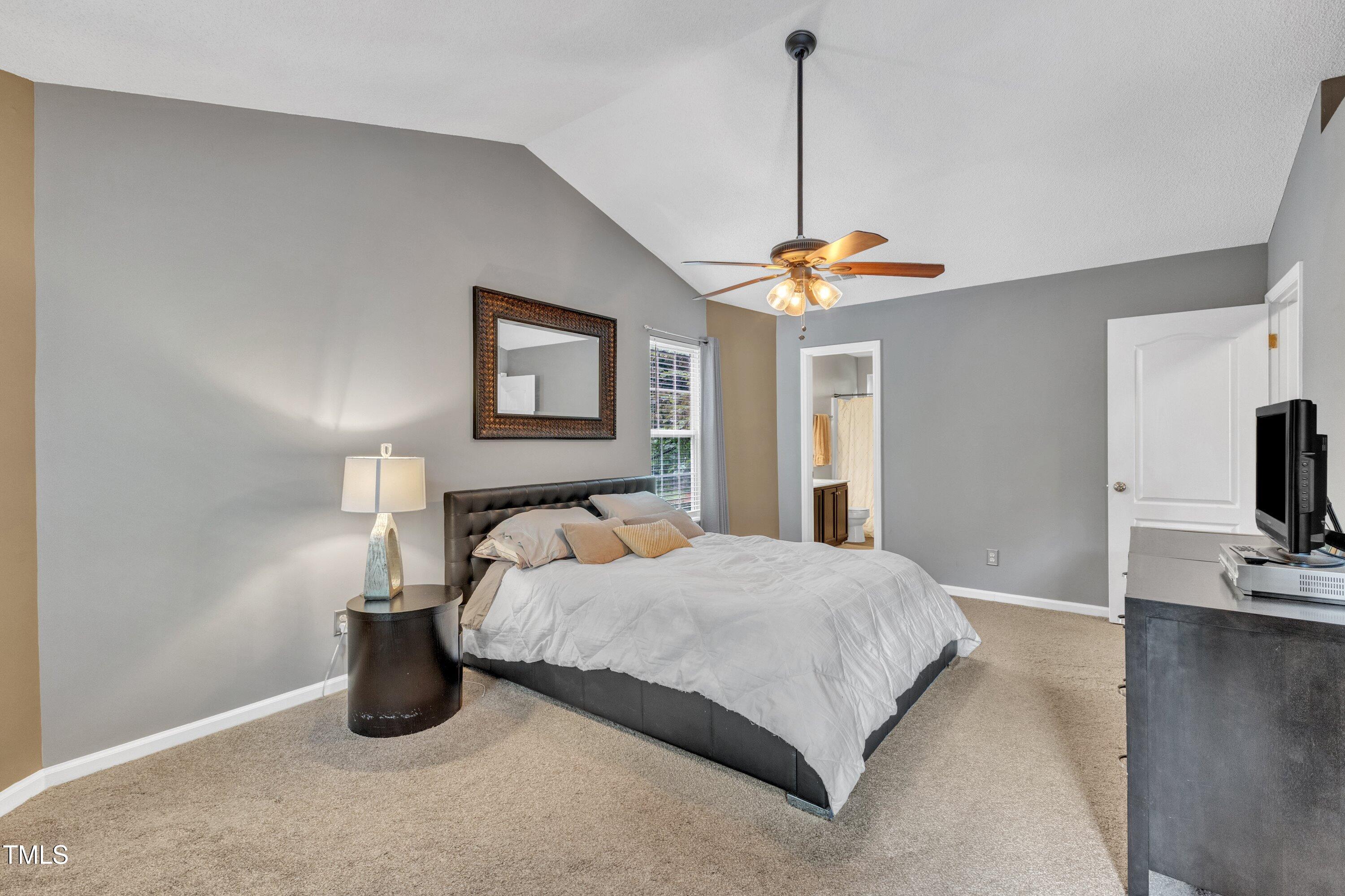 6828 Edwell Court