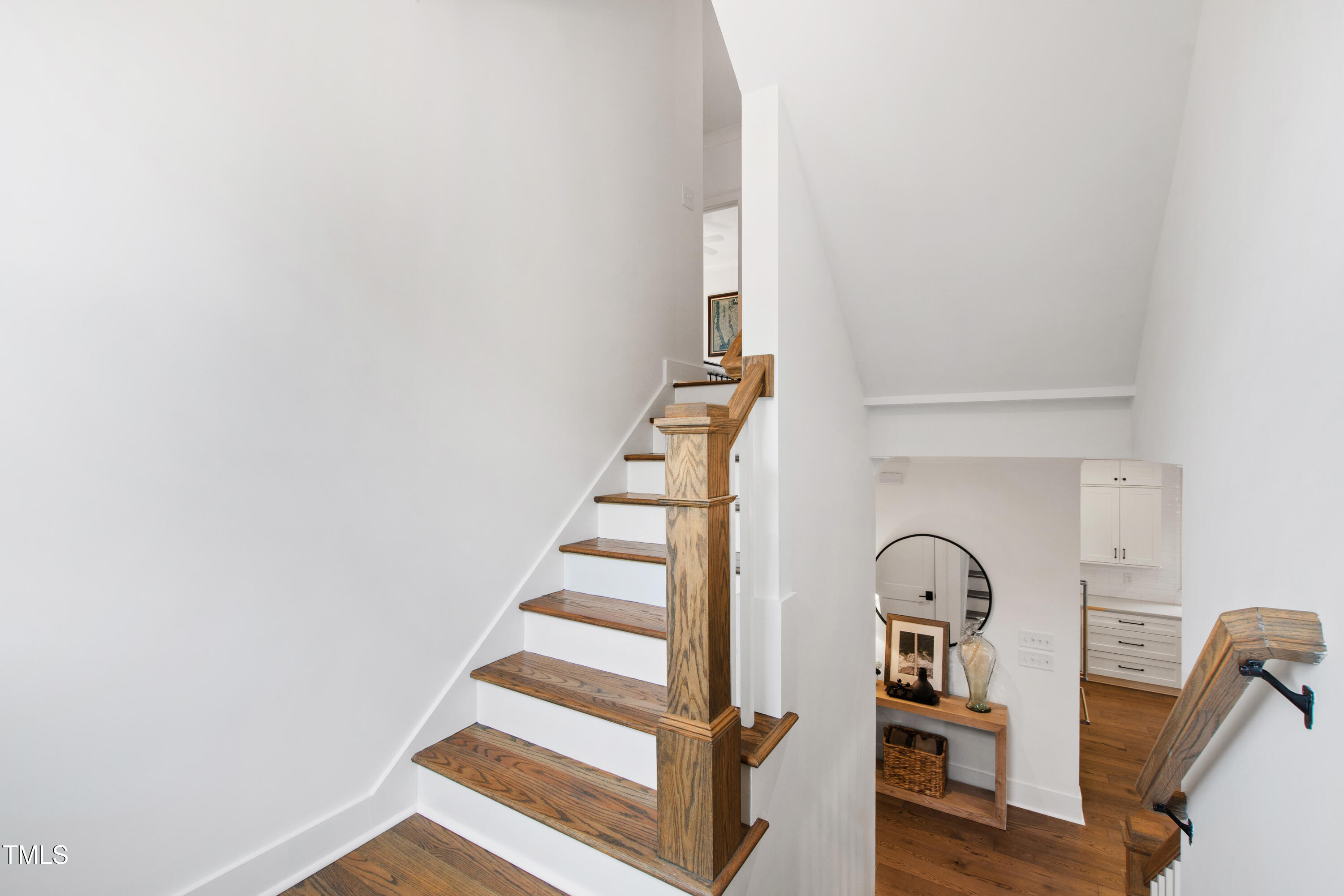 729 Mills Street