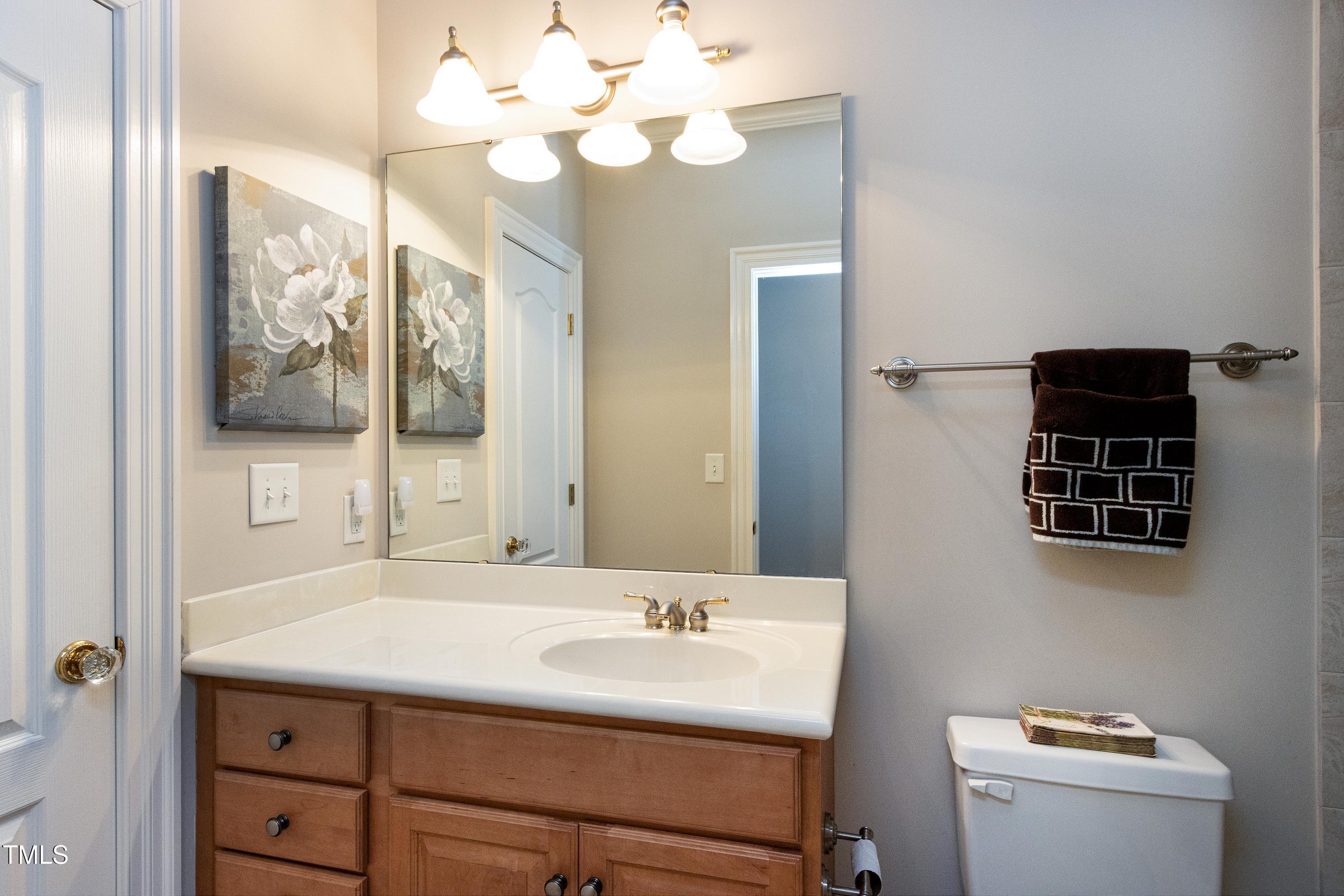 404 Settlecroft Lane