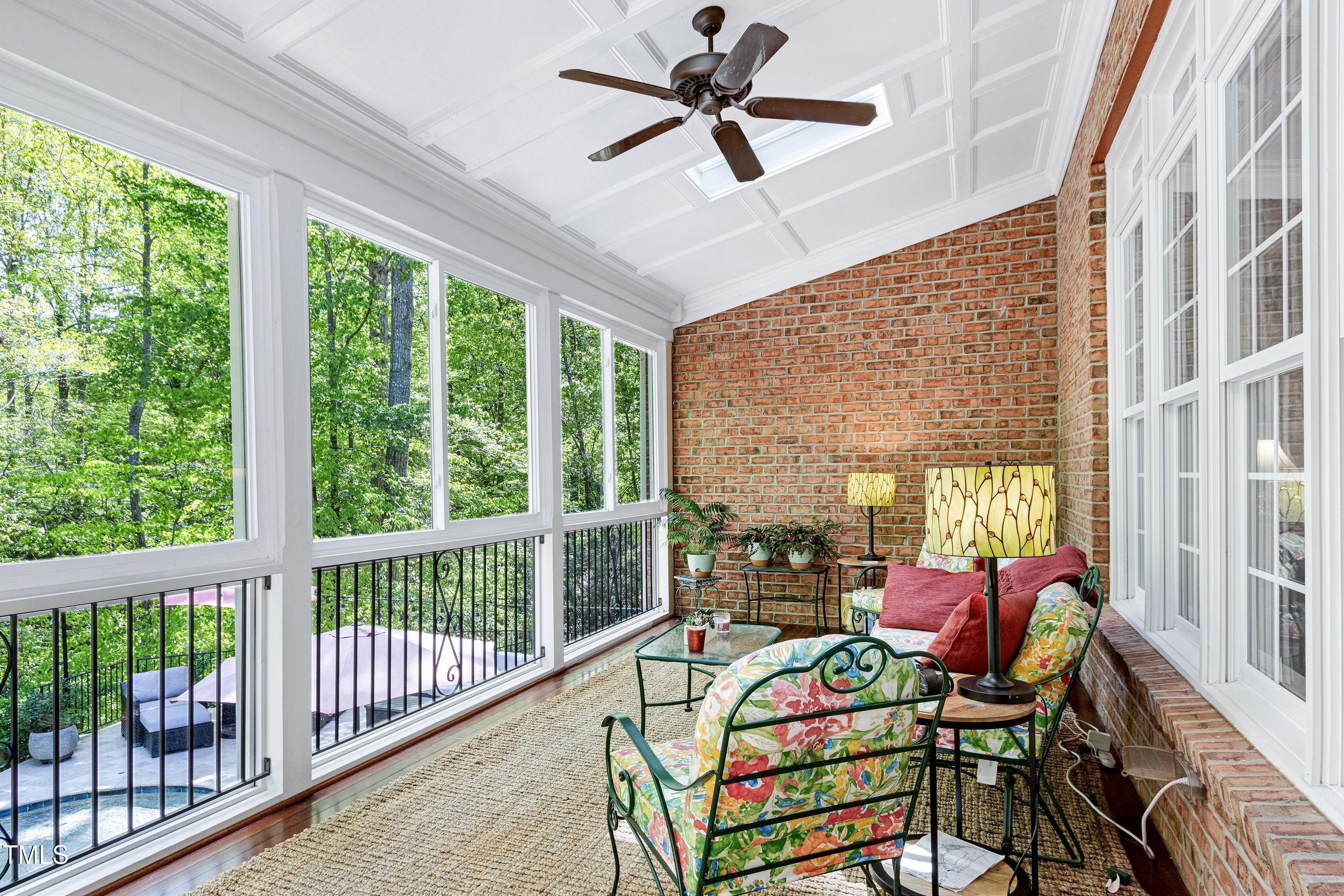 404 Settlecroft Lane