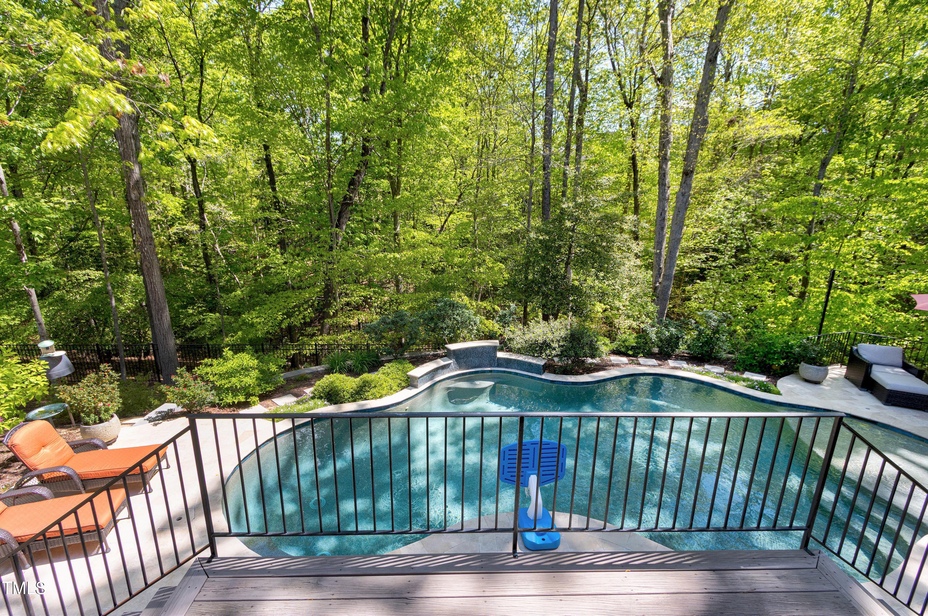404 Settlecroft Lane