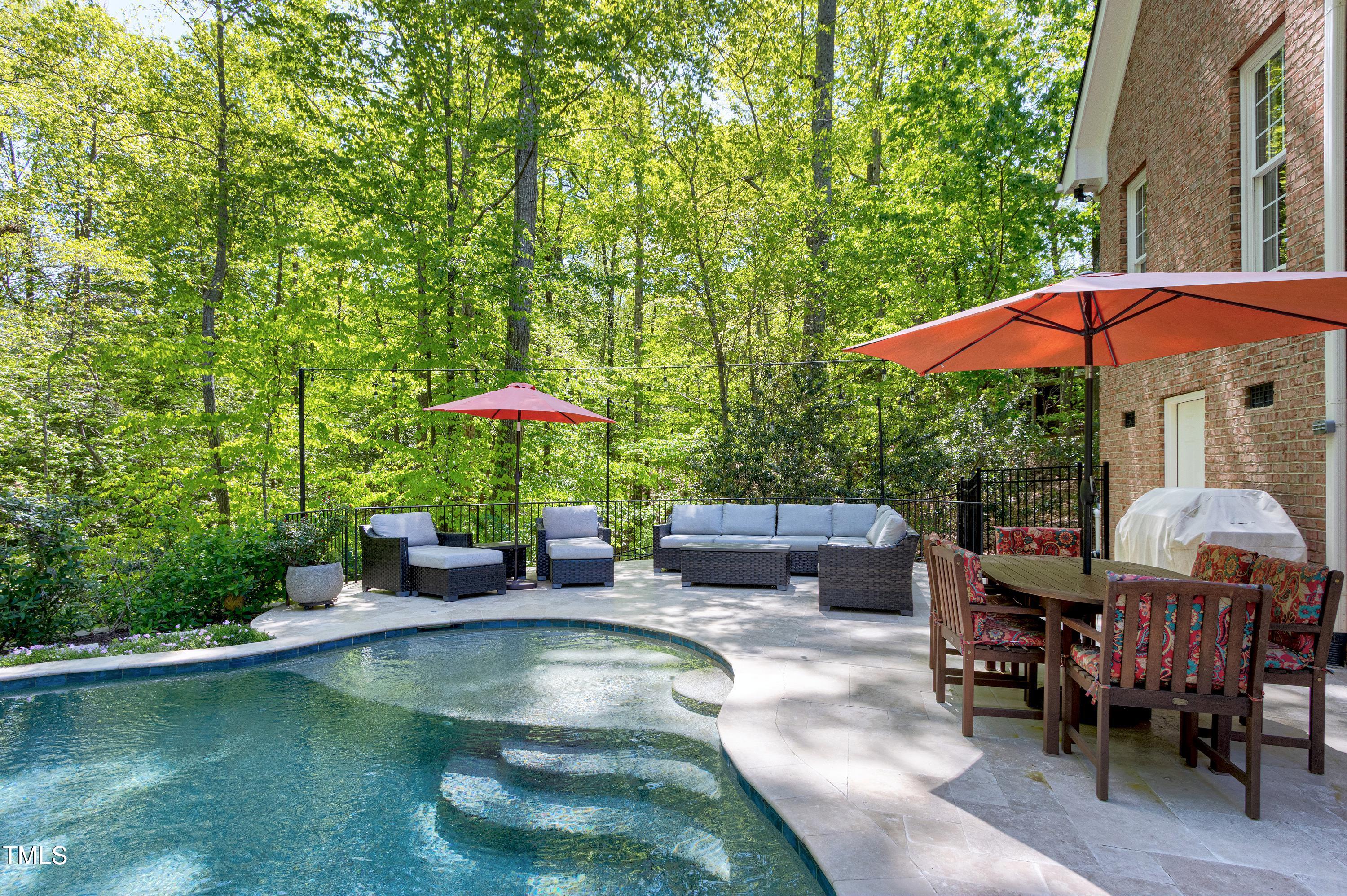 404 Settlecroft Lane