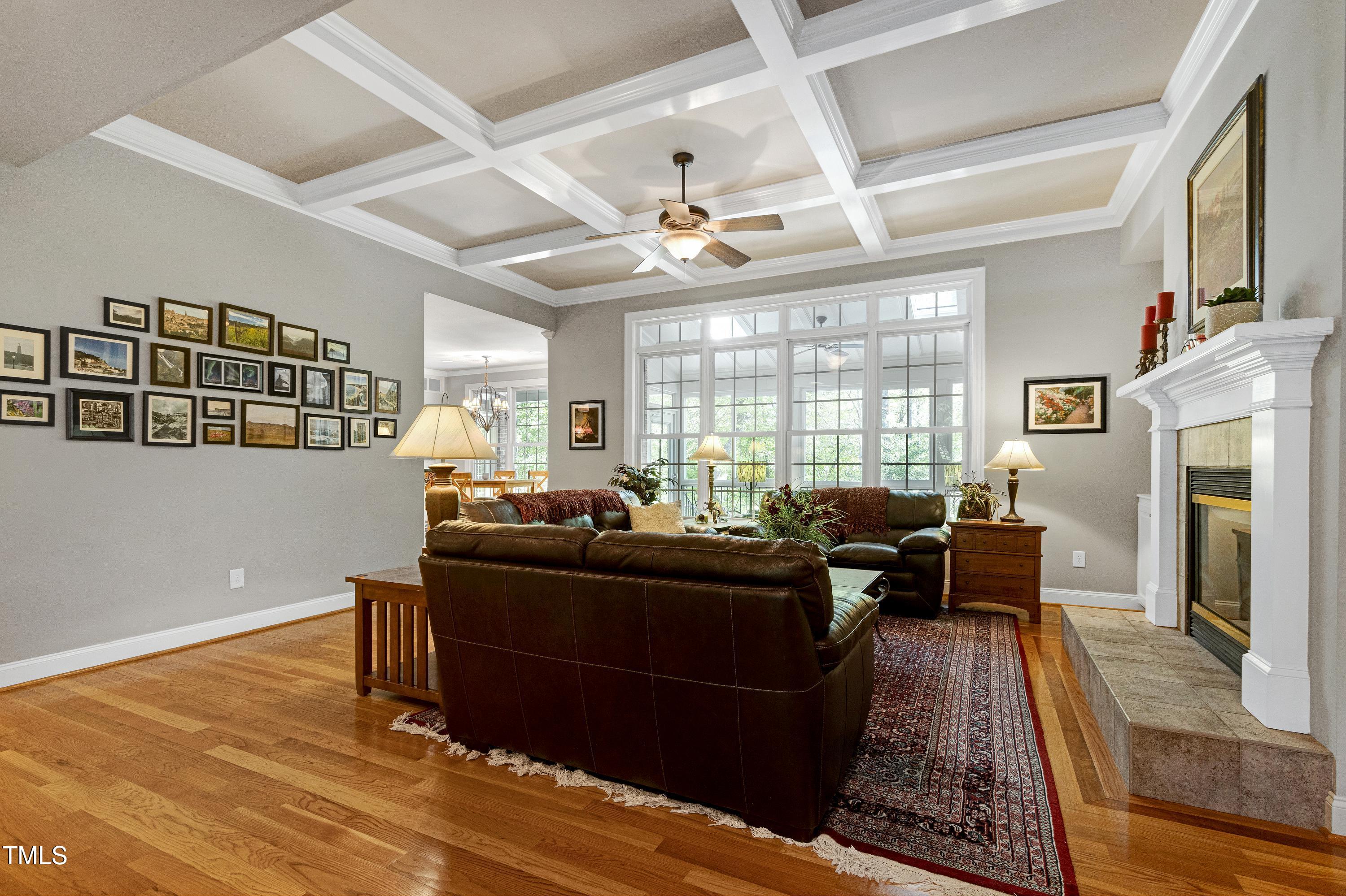 404 Settlecroft Lane