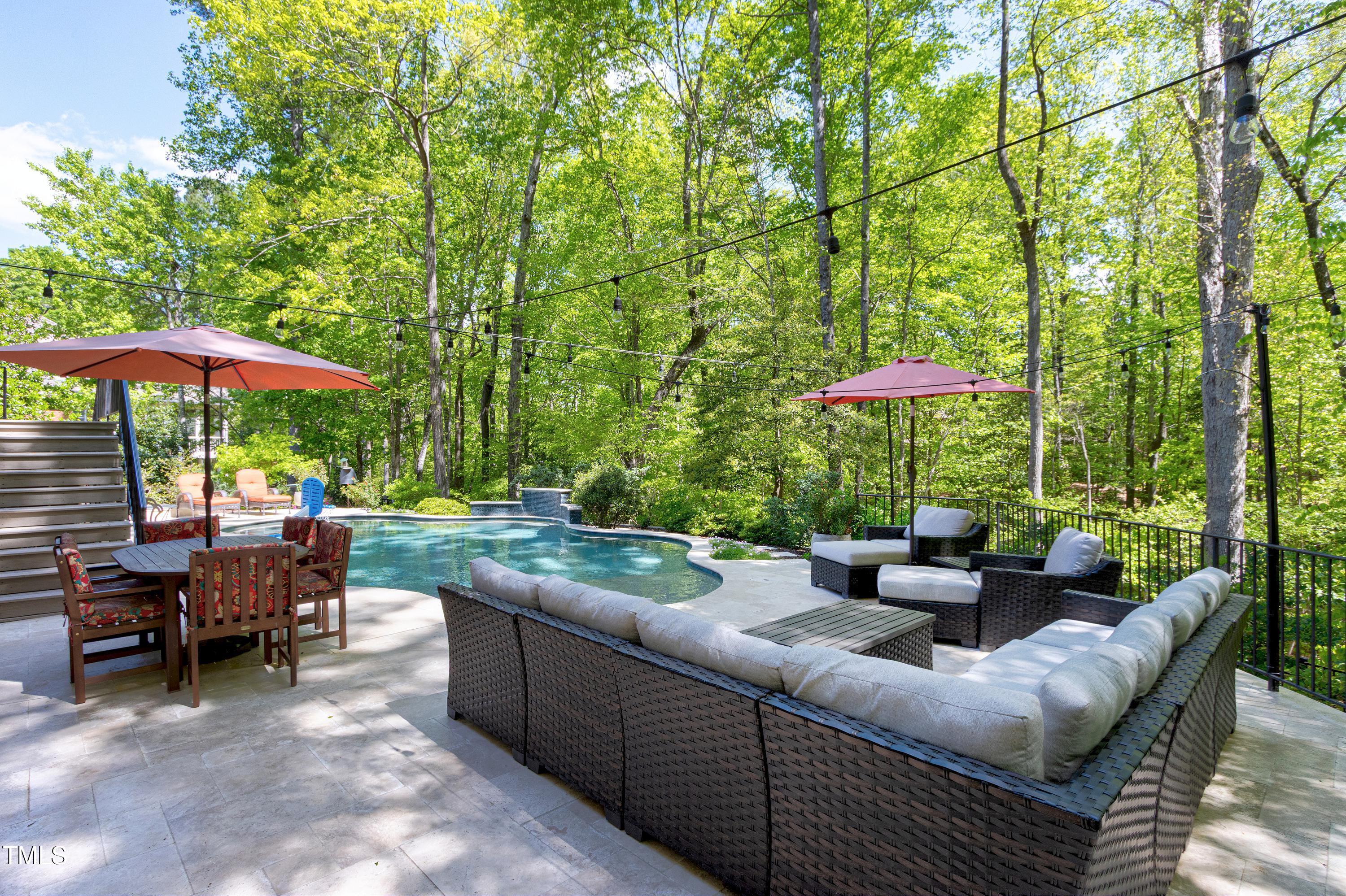 404 Settlecroft Lane