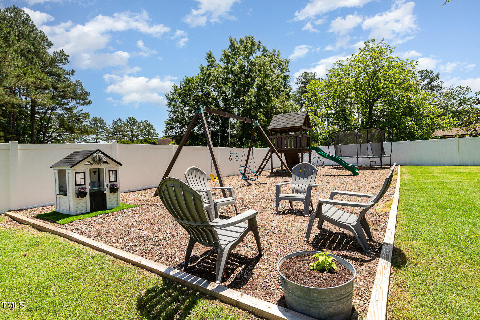 816 Trumpet Vine Court