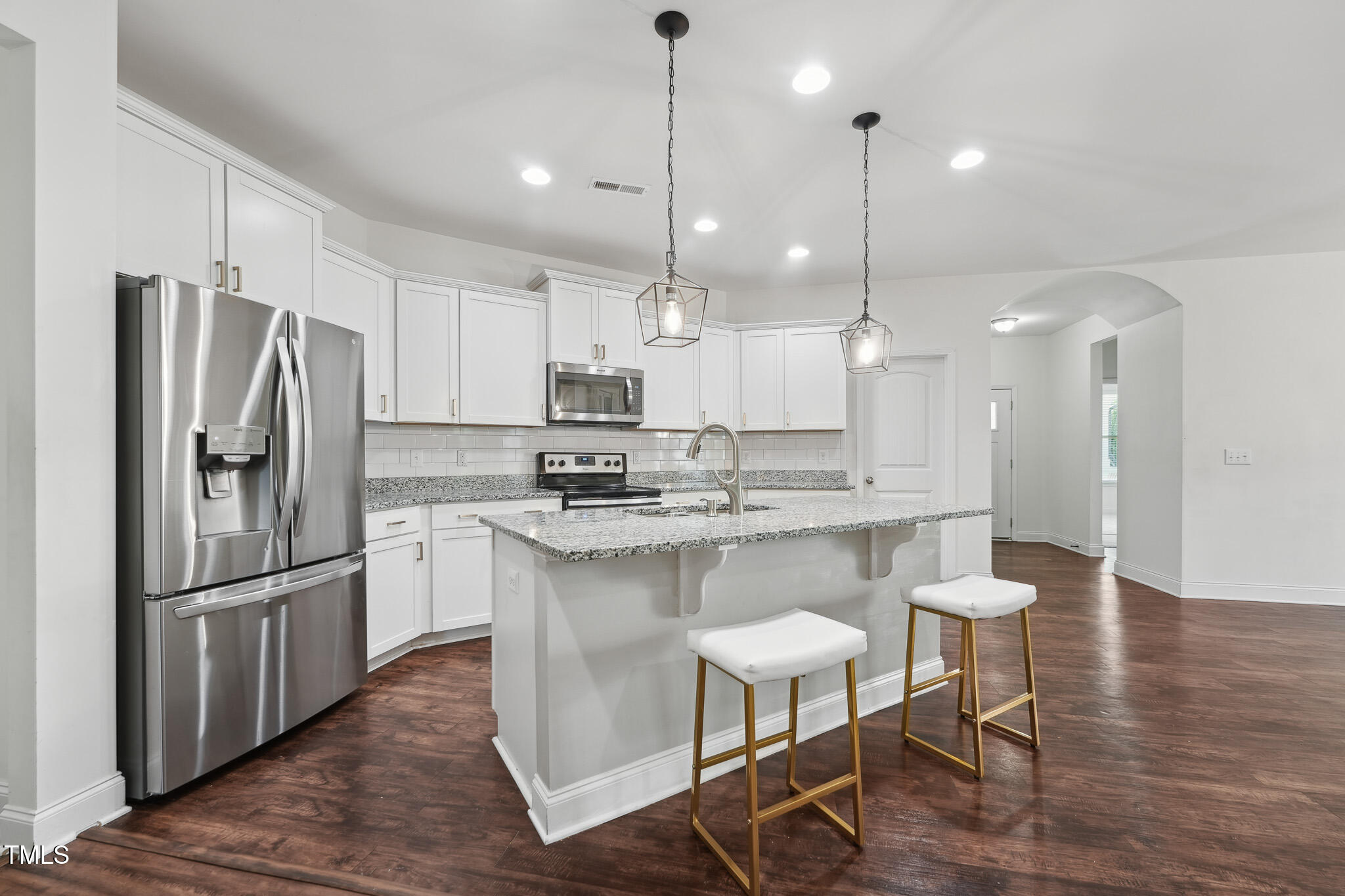 475 Long View Drive