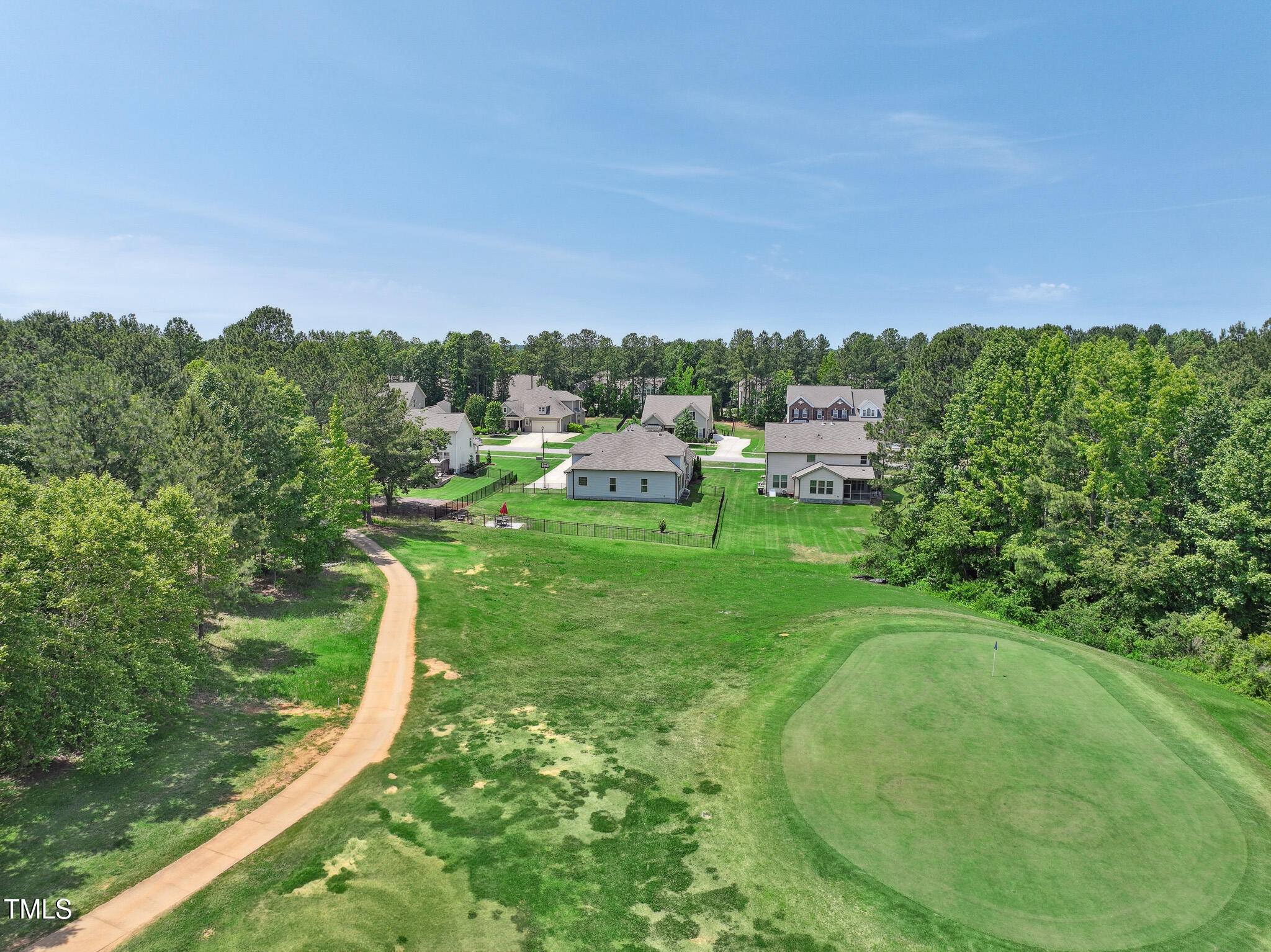 475 Long View Drive