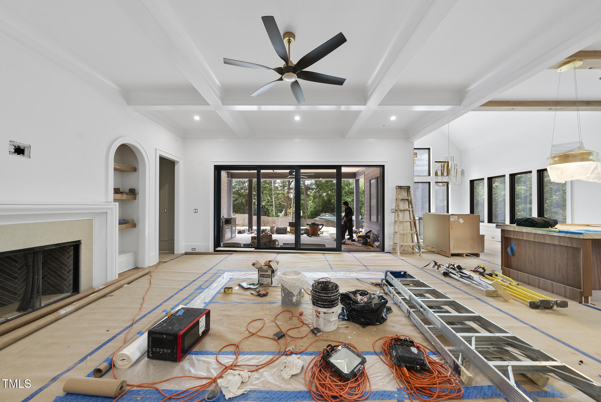 5013 Coronado Drive