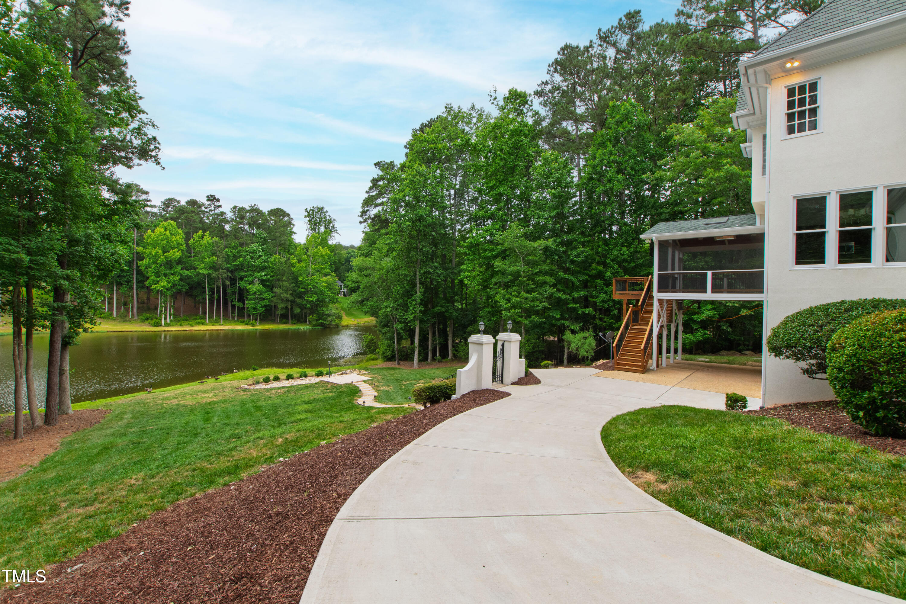 636 Pendleton Lake Road