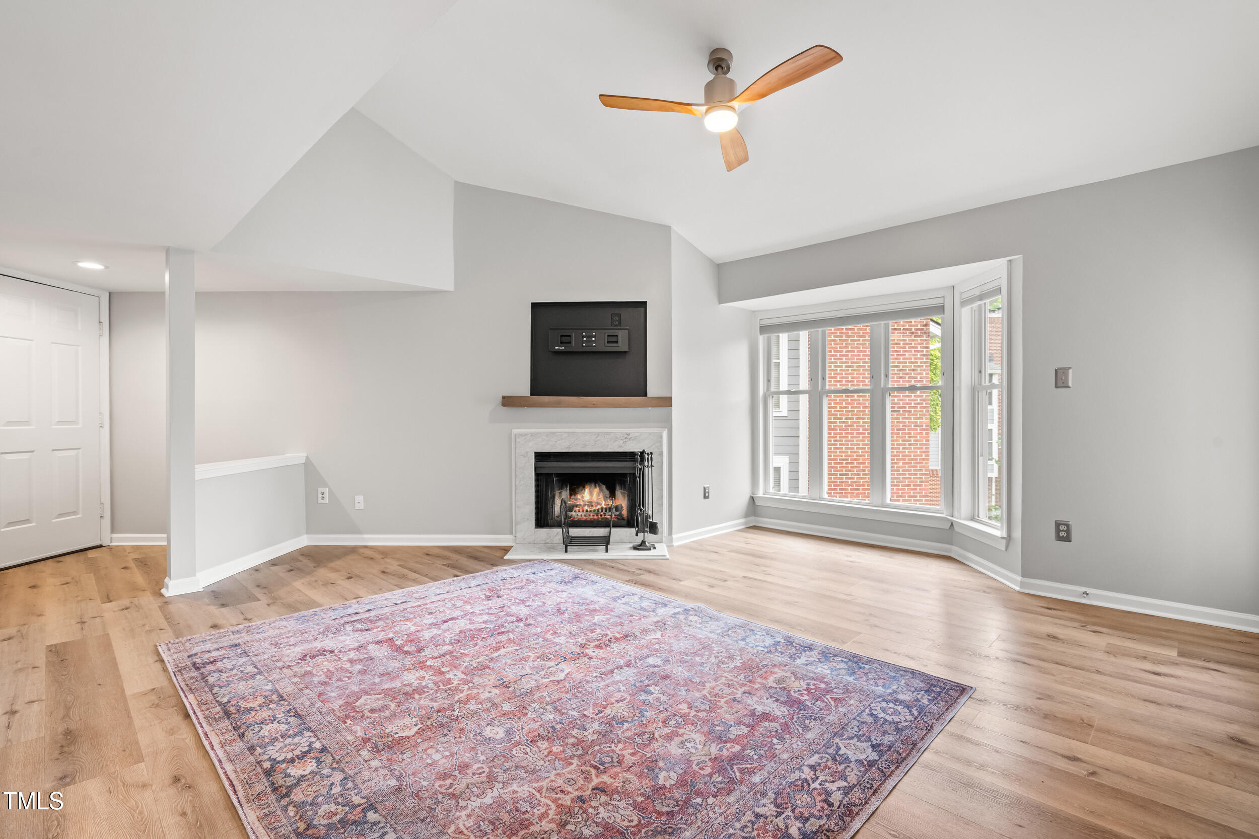1061 Wirewood Drive # 303