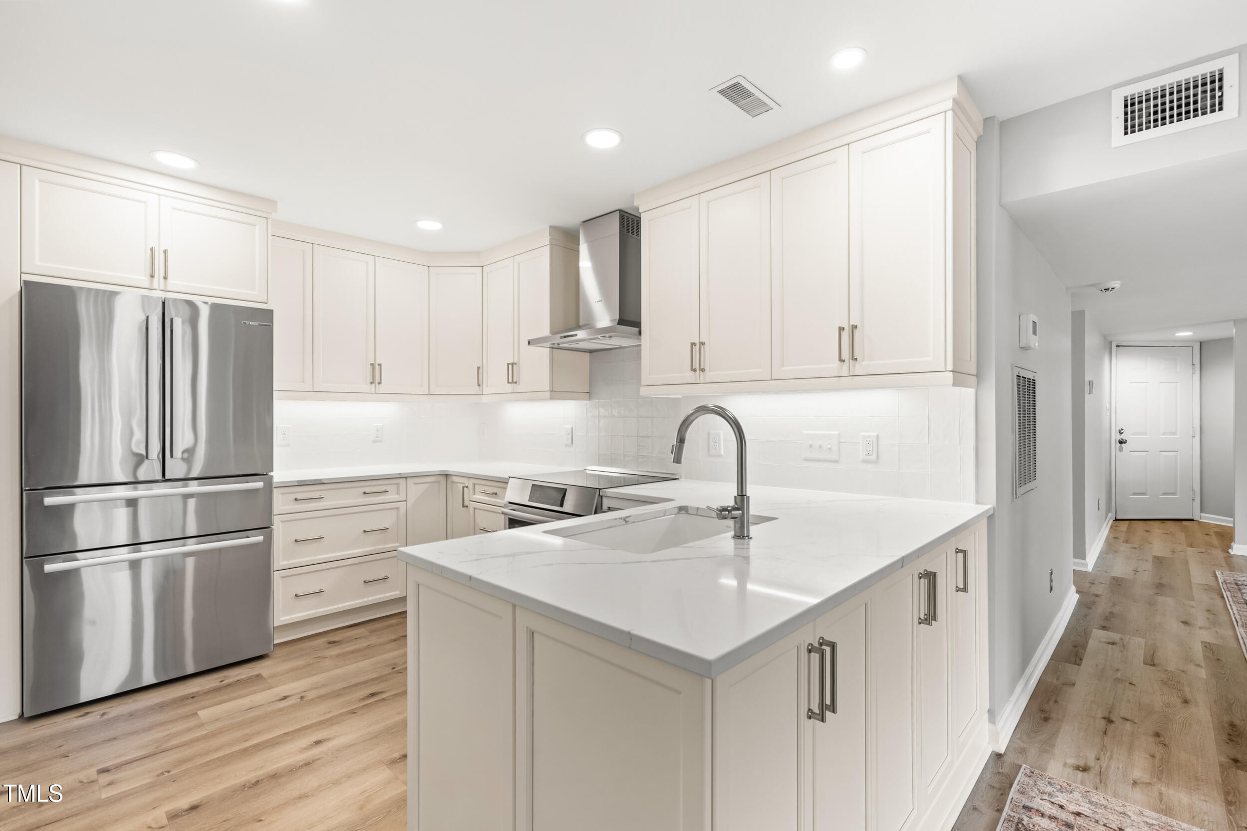 1061 Wirewood Drive # 303