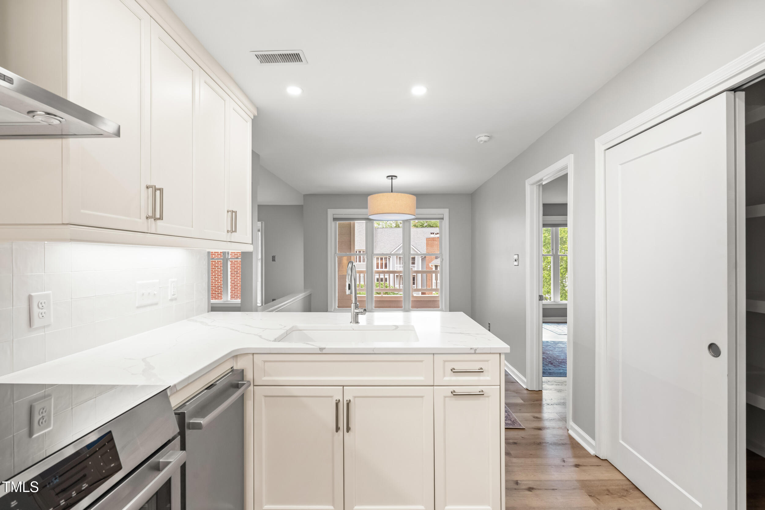 1061 Wirewood Drive # 303