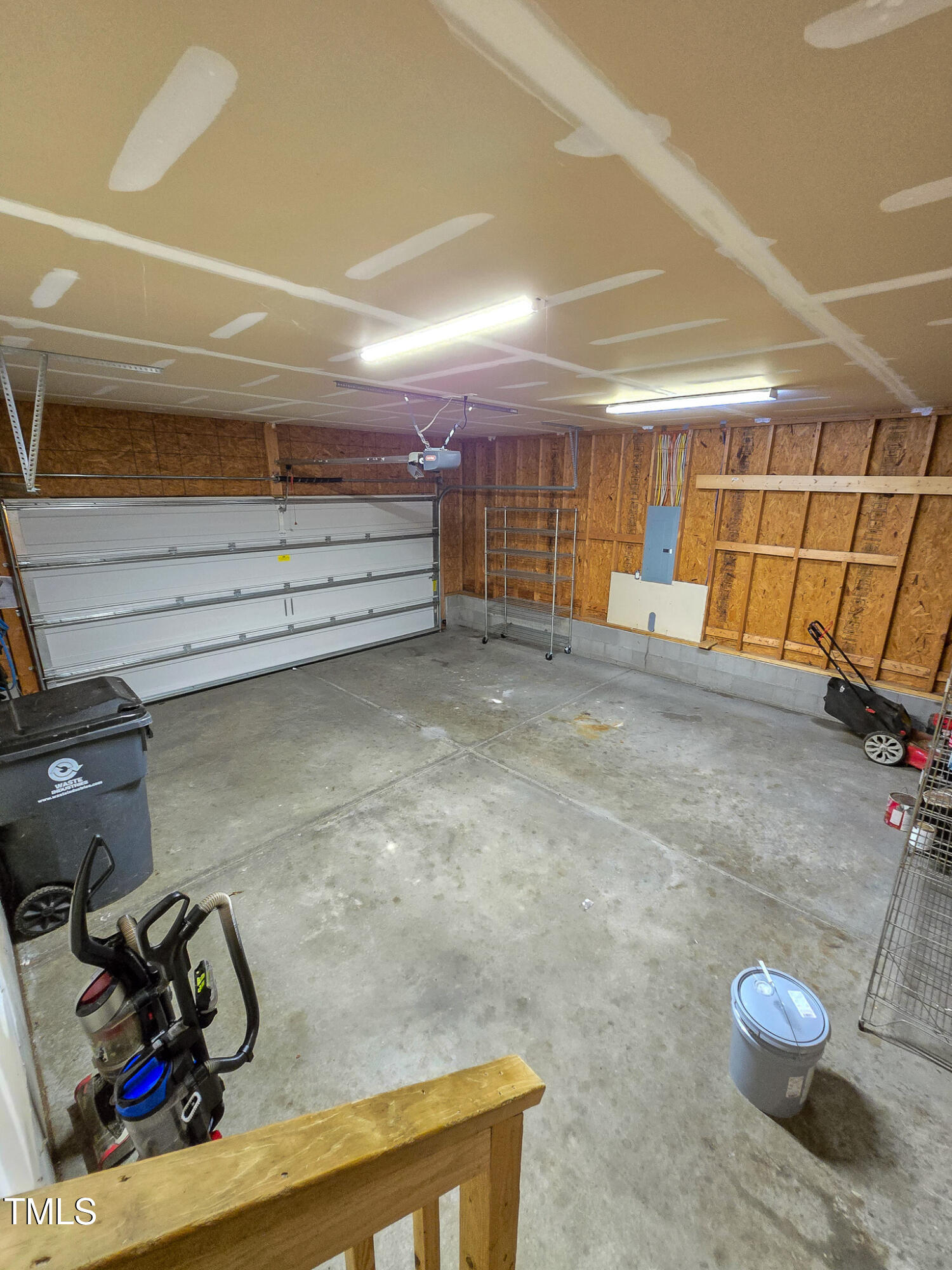 508 Edgepine Drive