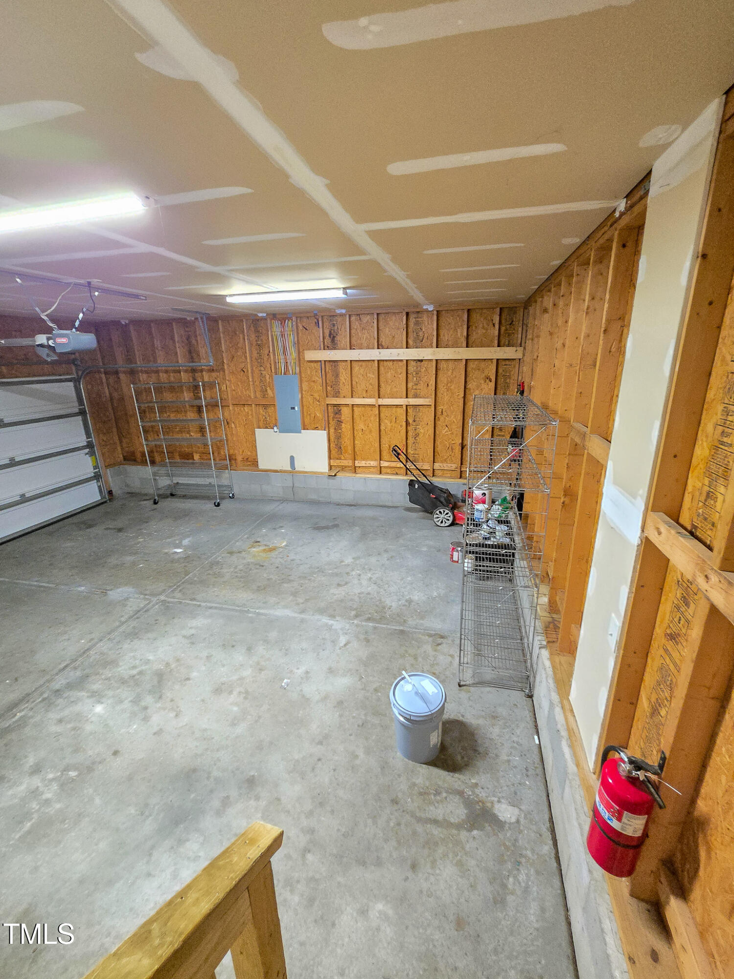 508 Edgepine Drive