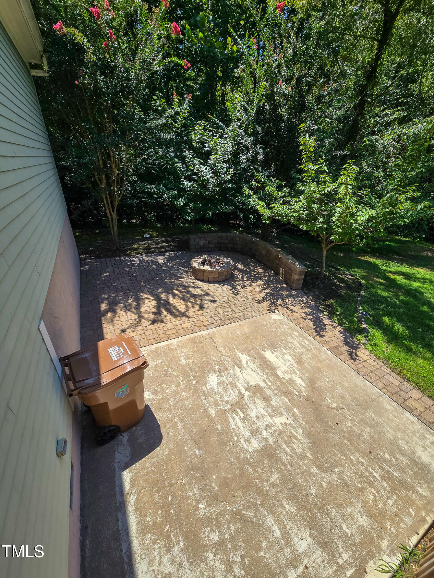 508 Edgepine Drive