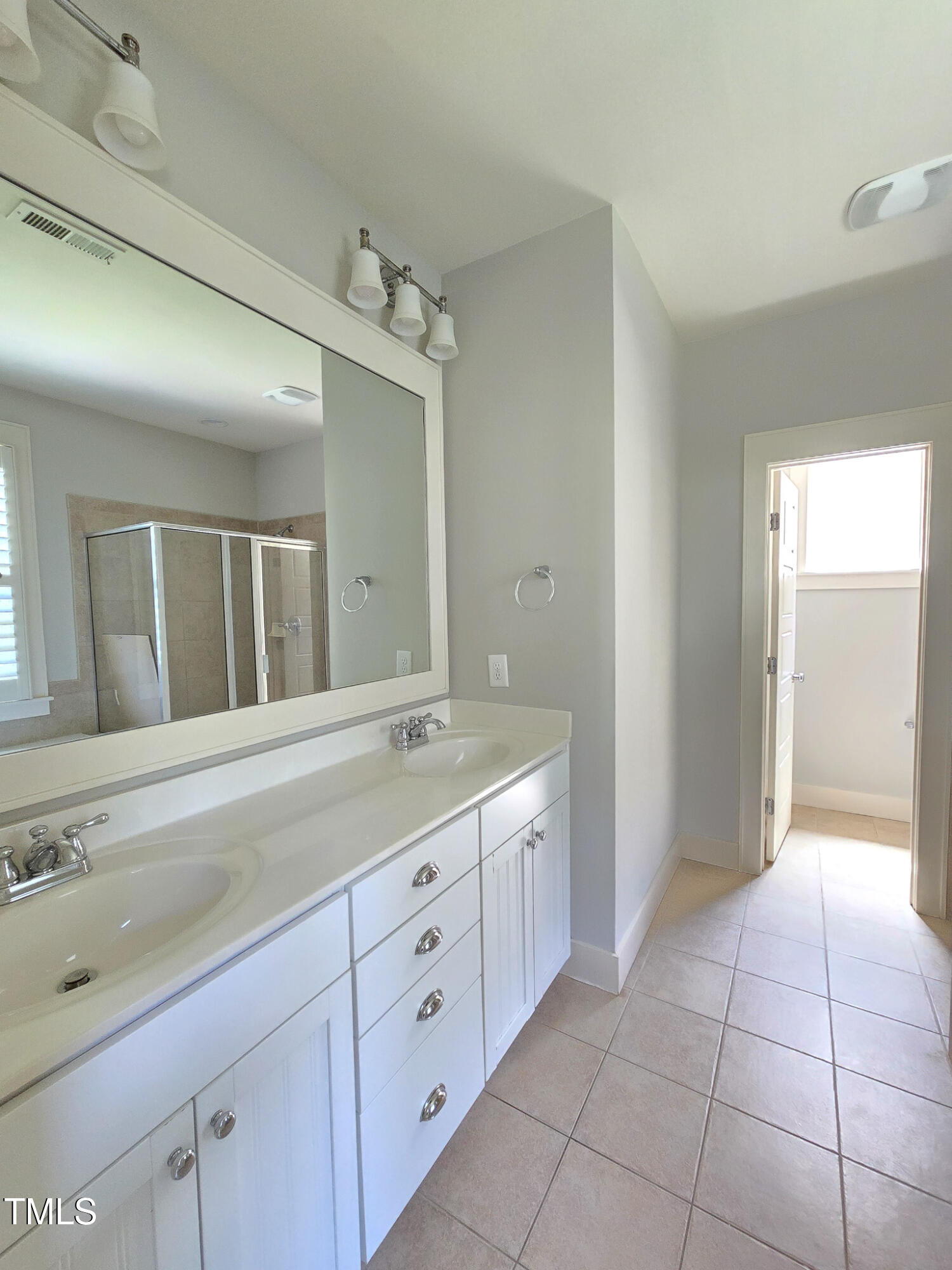 508 Edgepine Drive