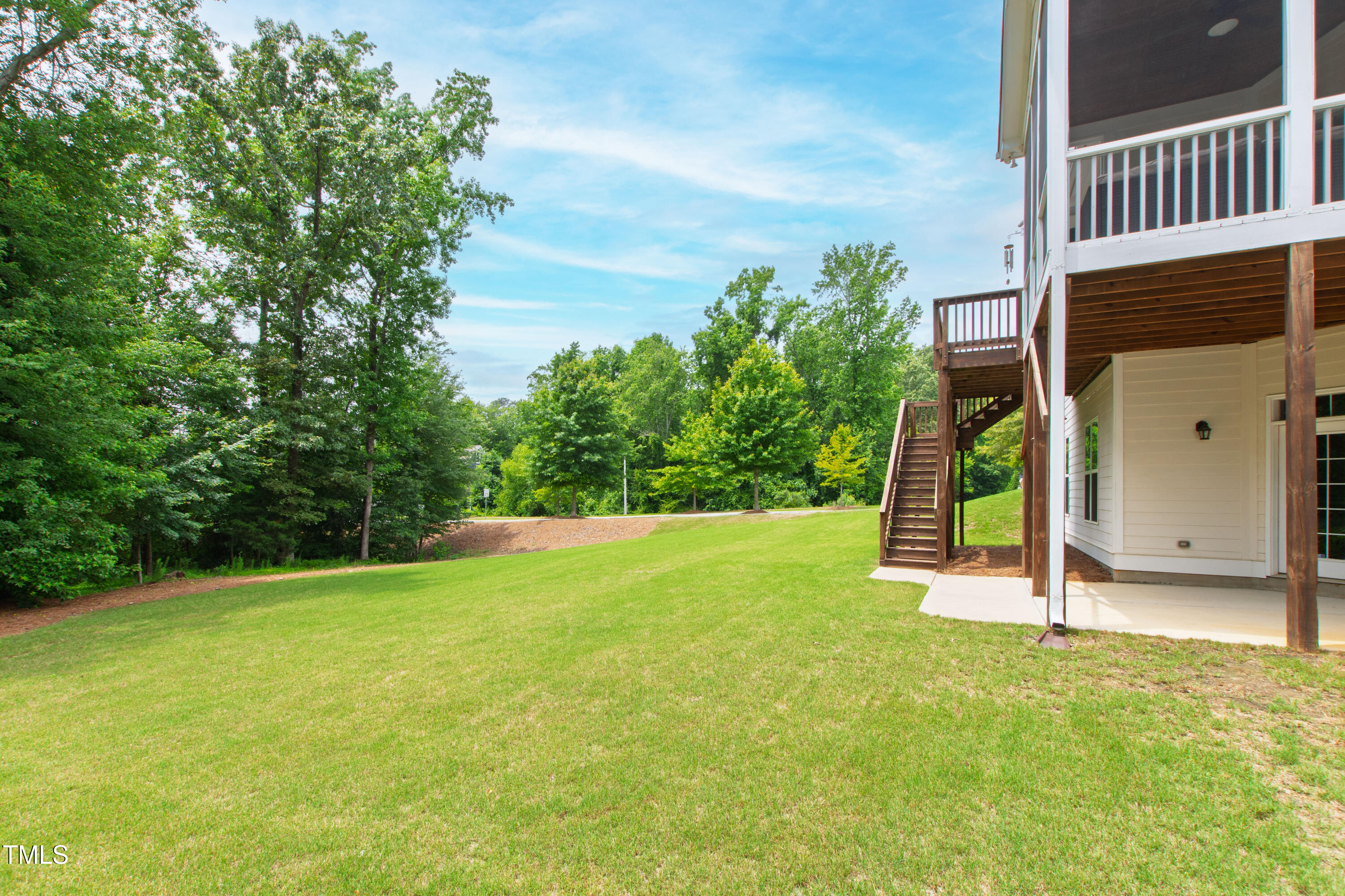 209 Sunset Bluffs Drive