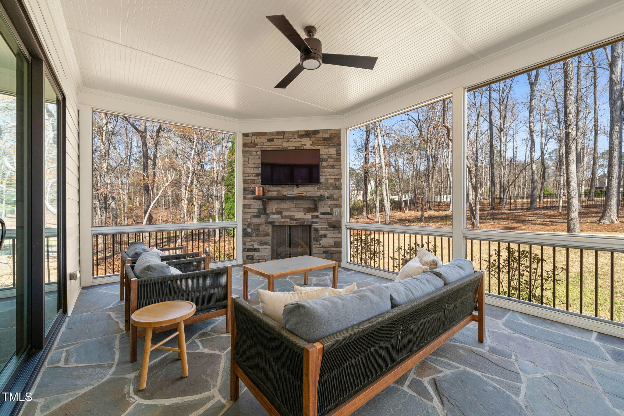 2105 Gardenbrook Dr