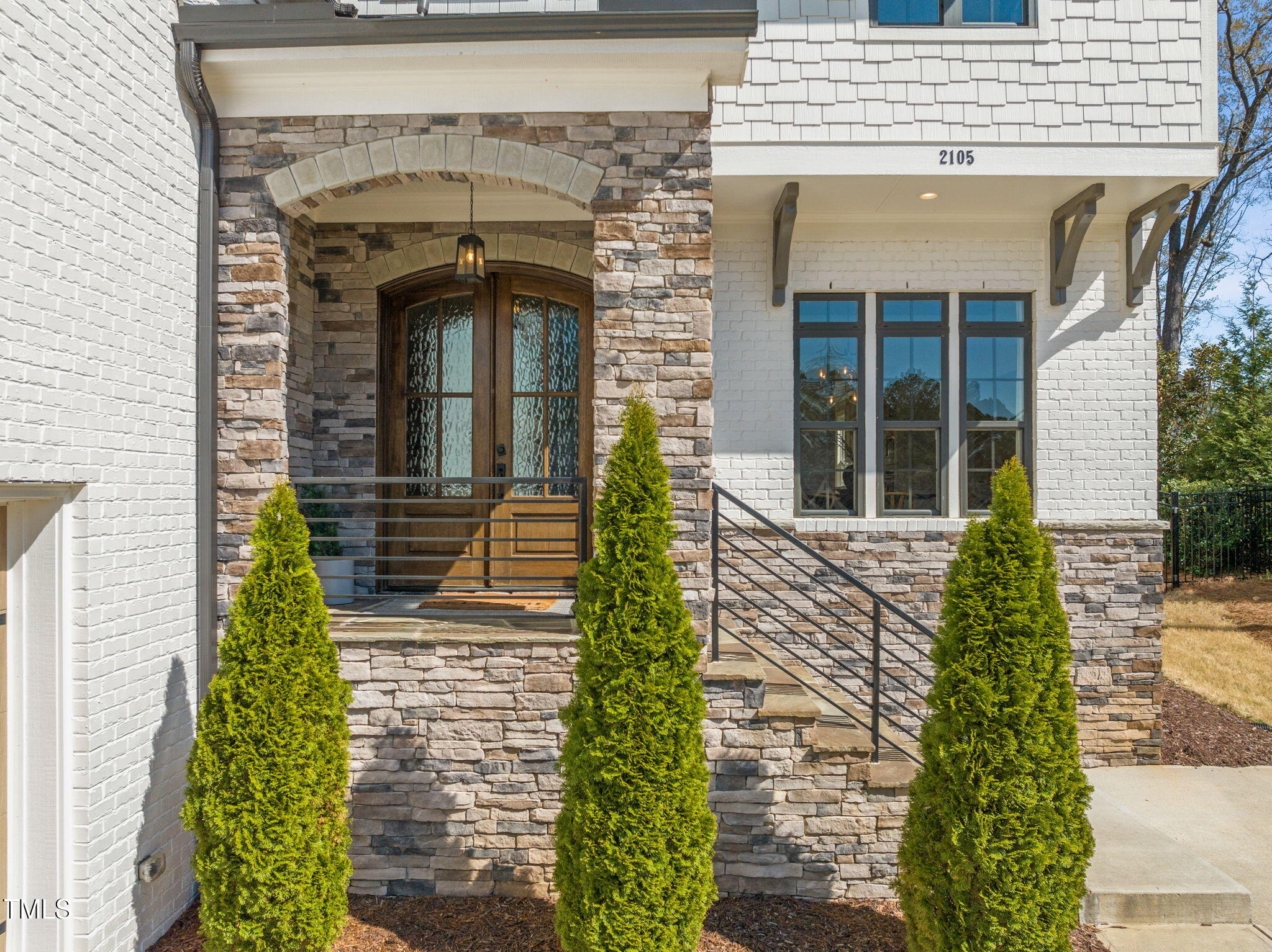 2105 Gardenbrook Dr