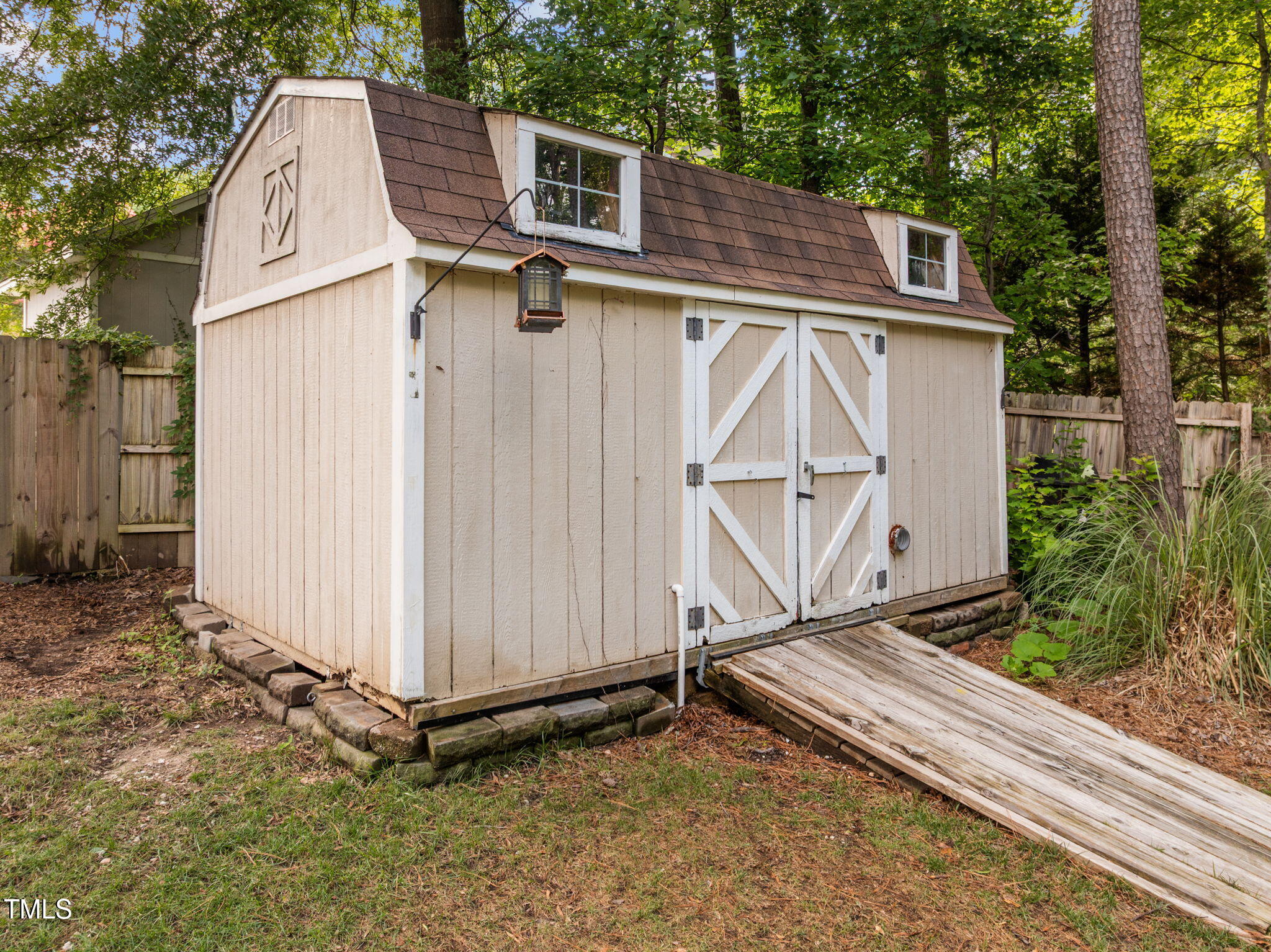 103 Wyseferry Court