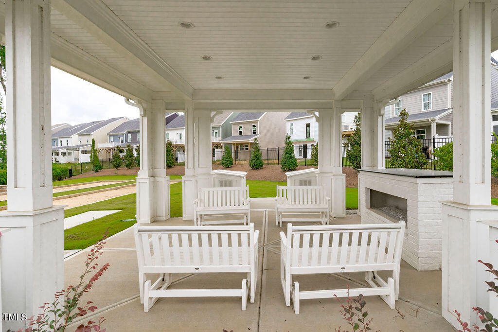 1344 Brown Velvet Lane