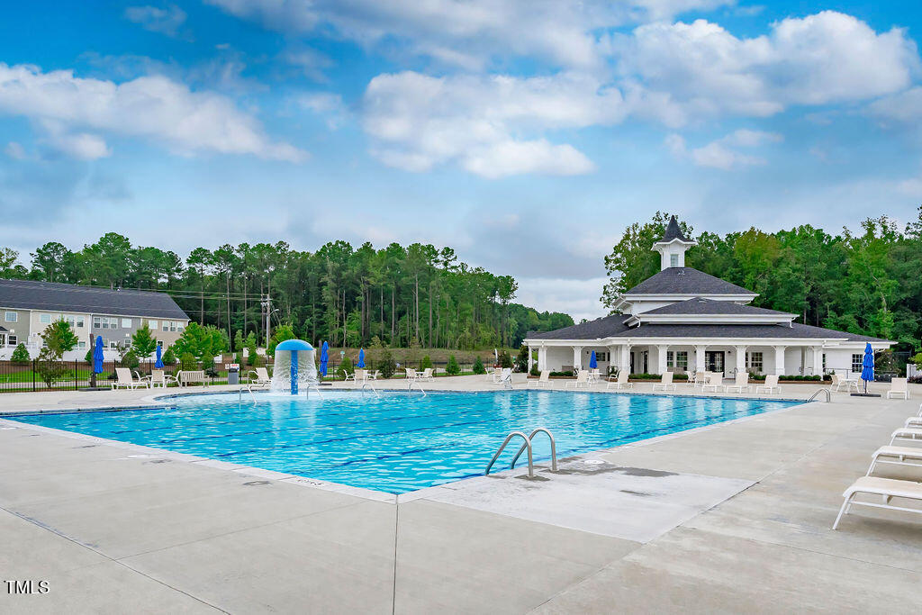 1344 Brown Velvet Lane
