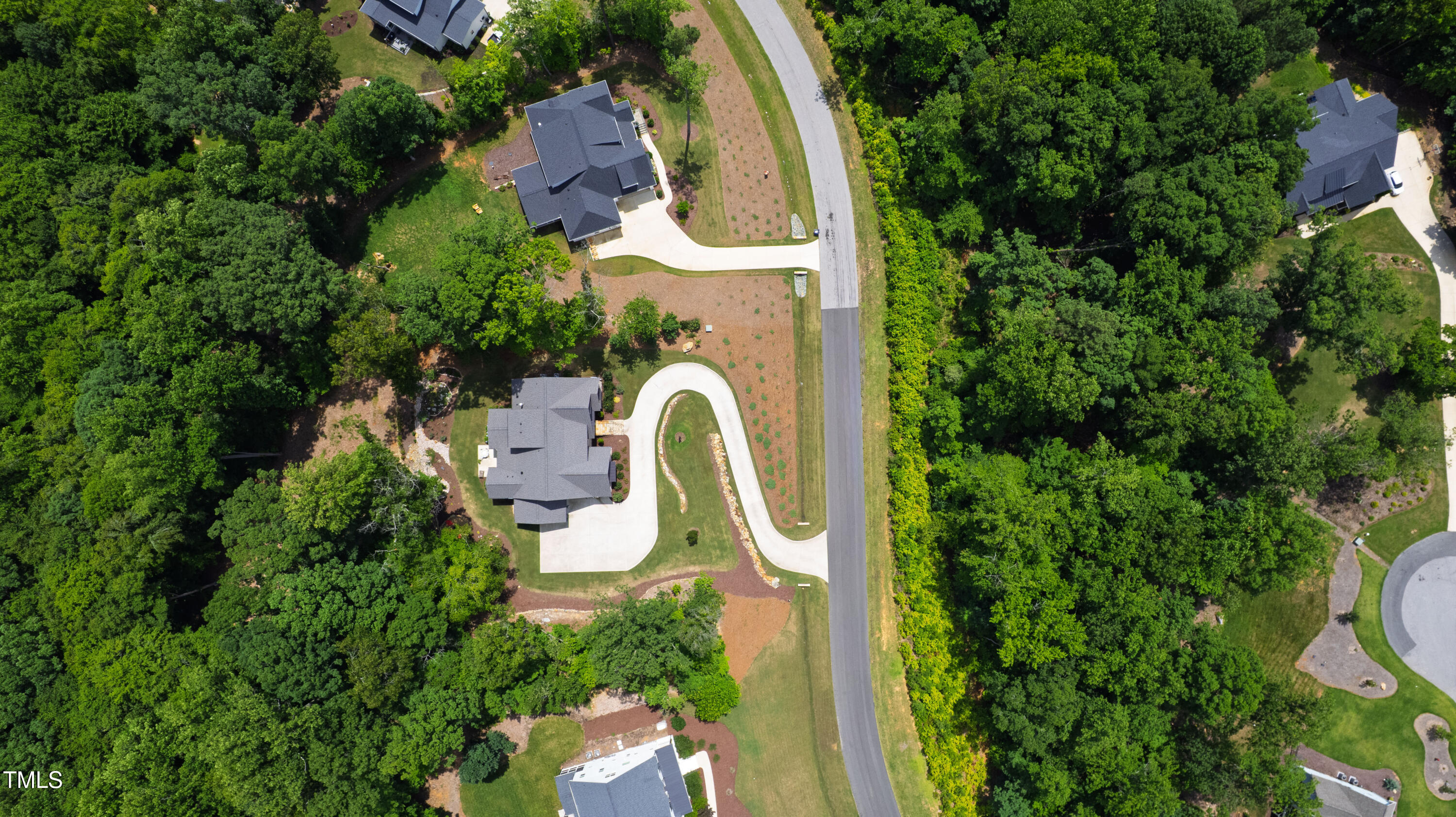 541 Sunset Grove Drive