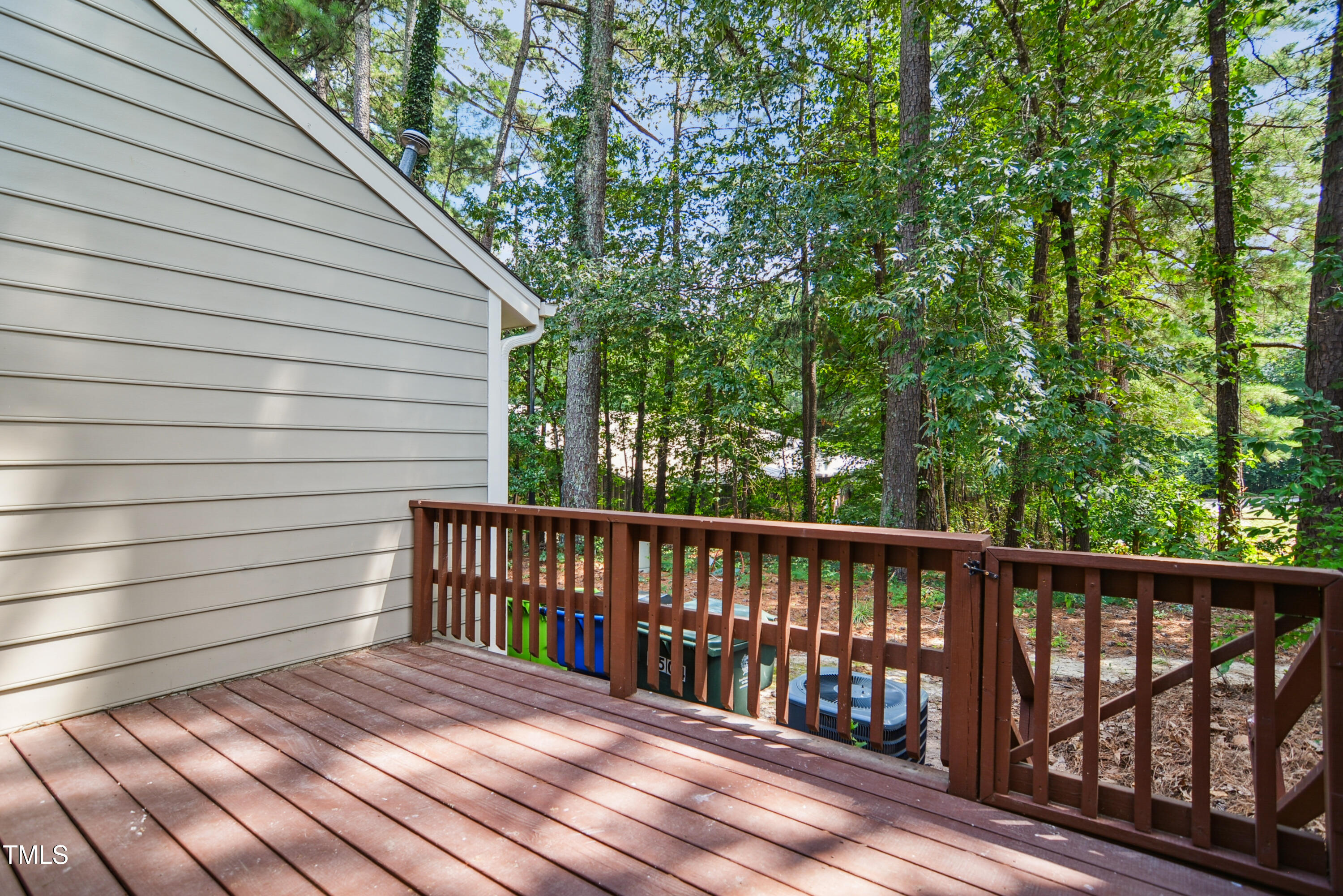 5436 Sharpe Drive