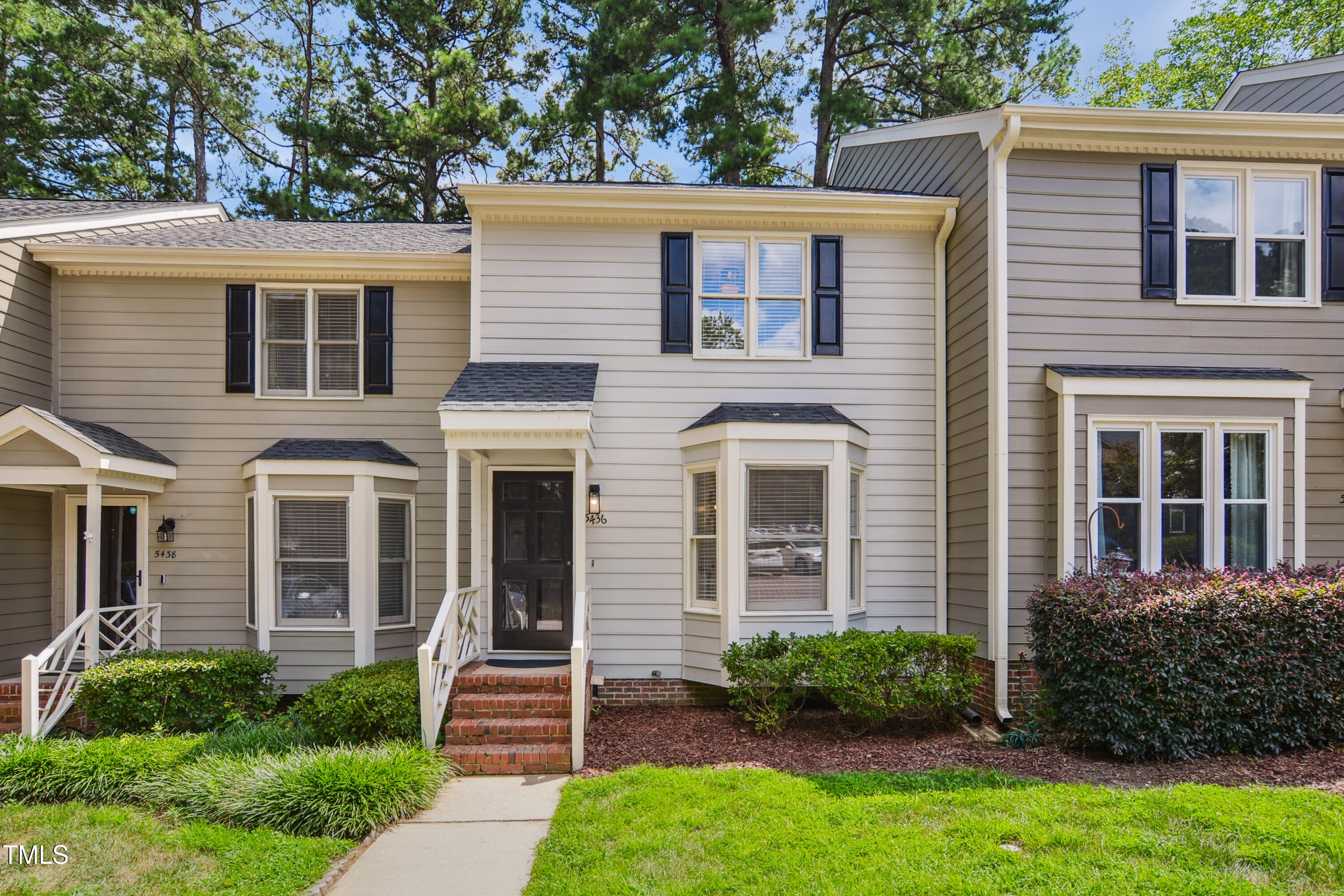 5436 Sharpe Drive