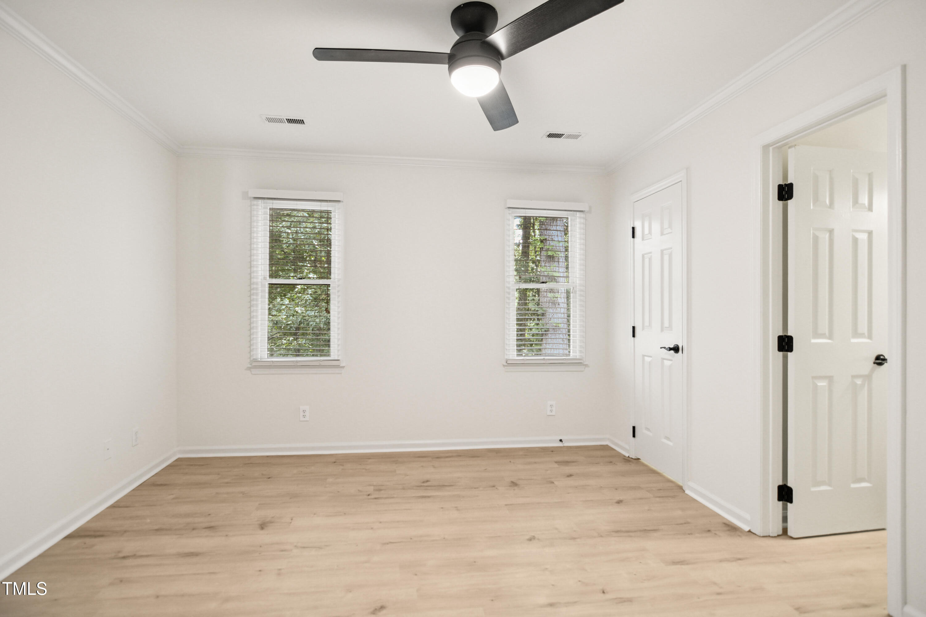 5436 Sharpe Drive