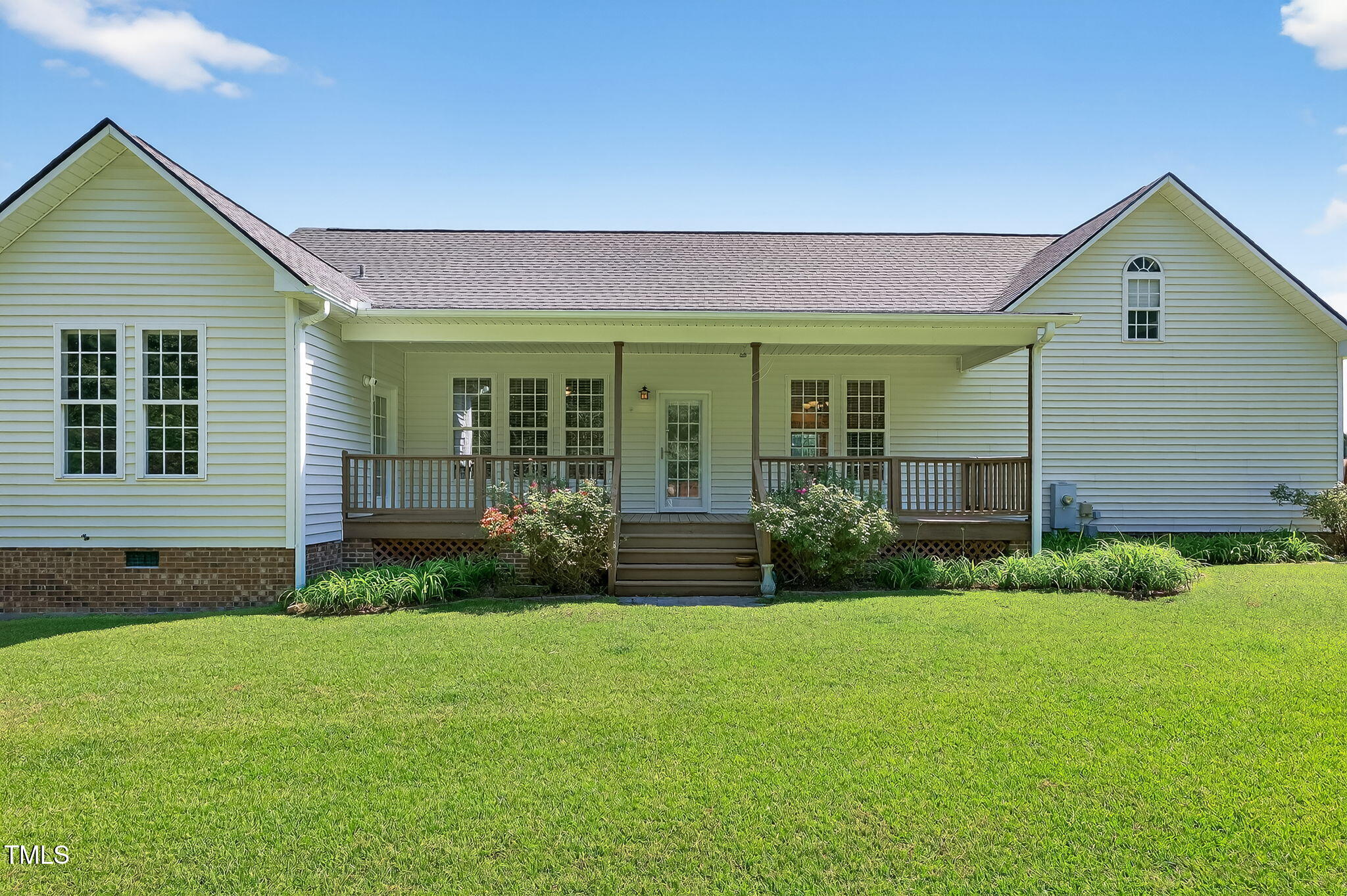 233 Meadow Hills Drive