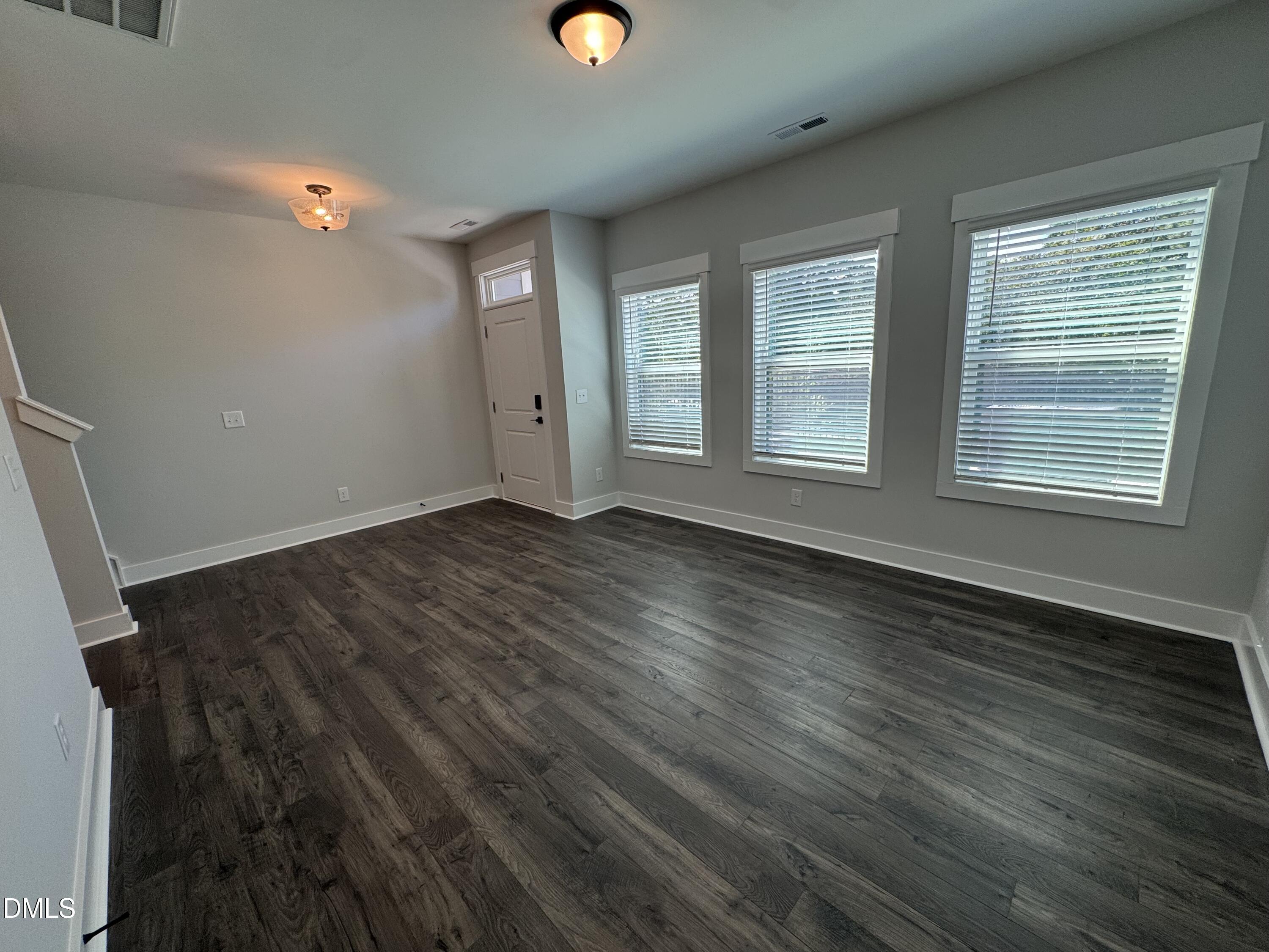 671 Bandon Alley