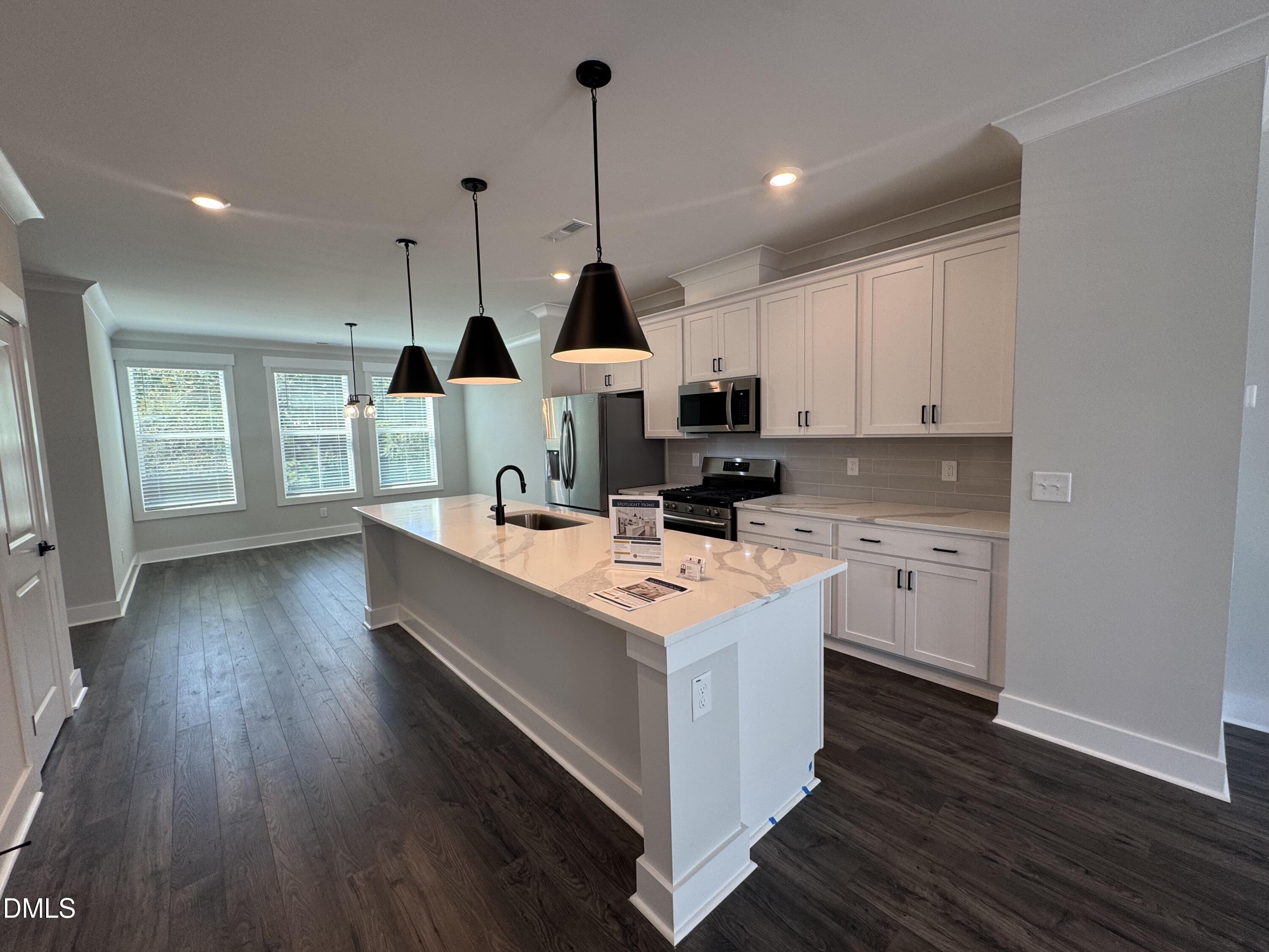 671 Bandon Alley