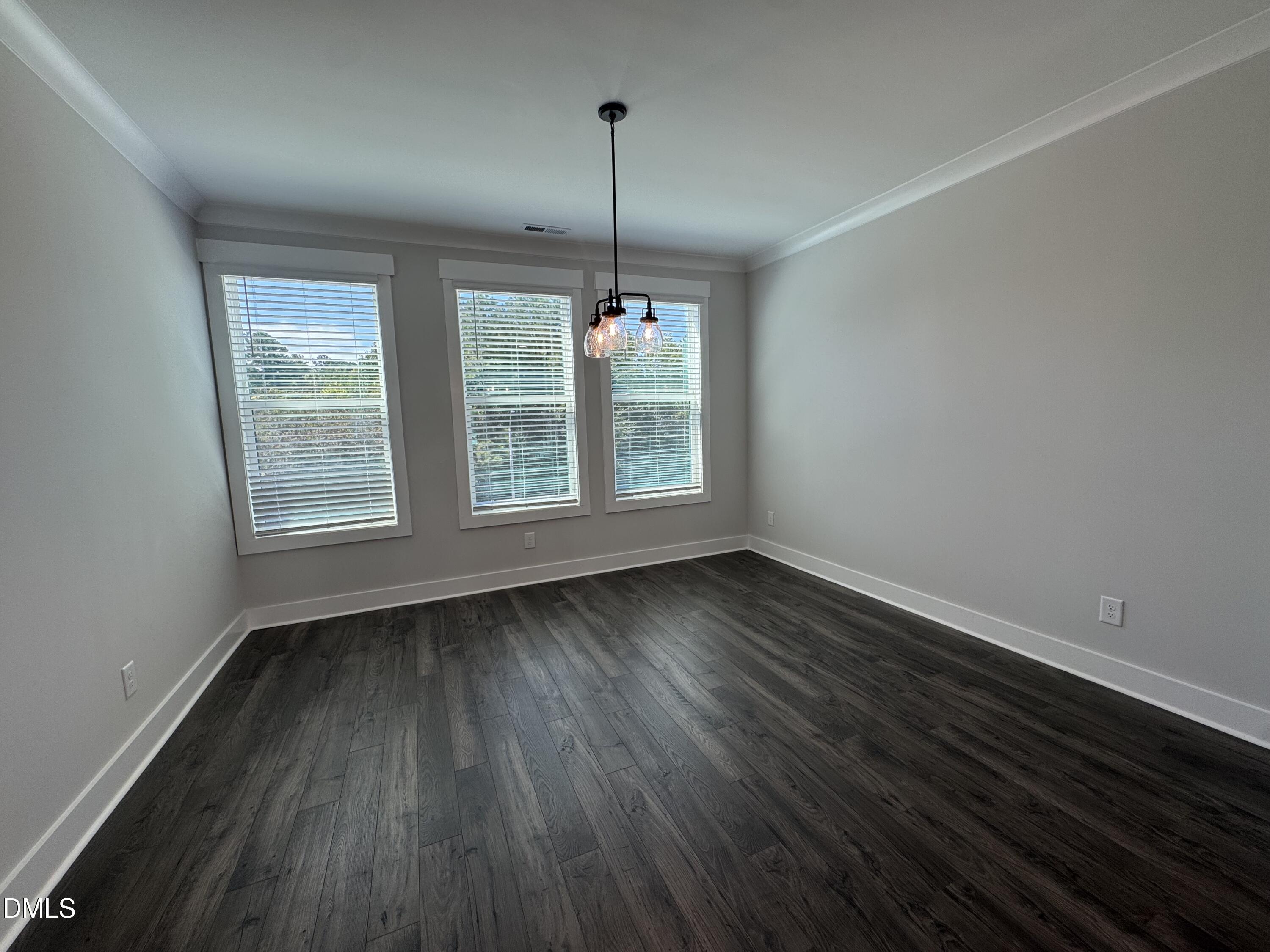 671 Bandon Alley