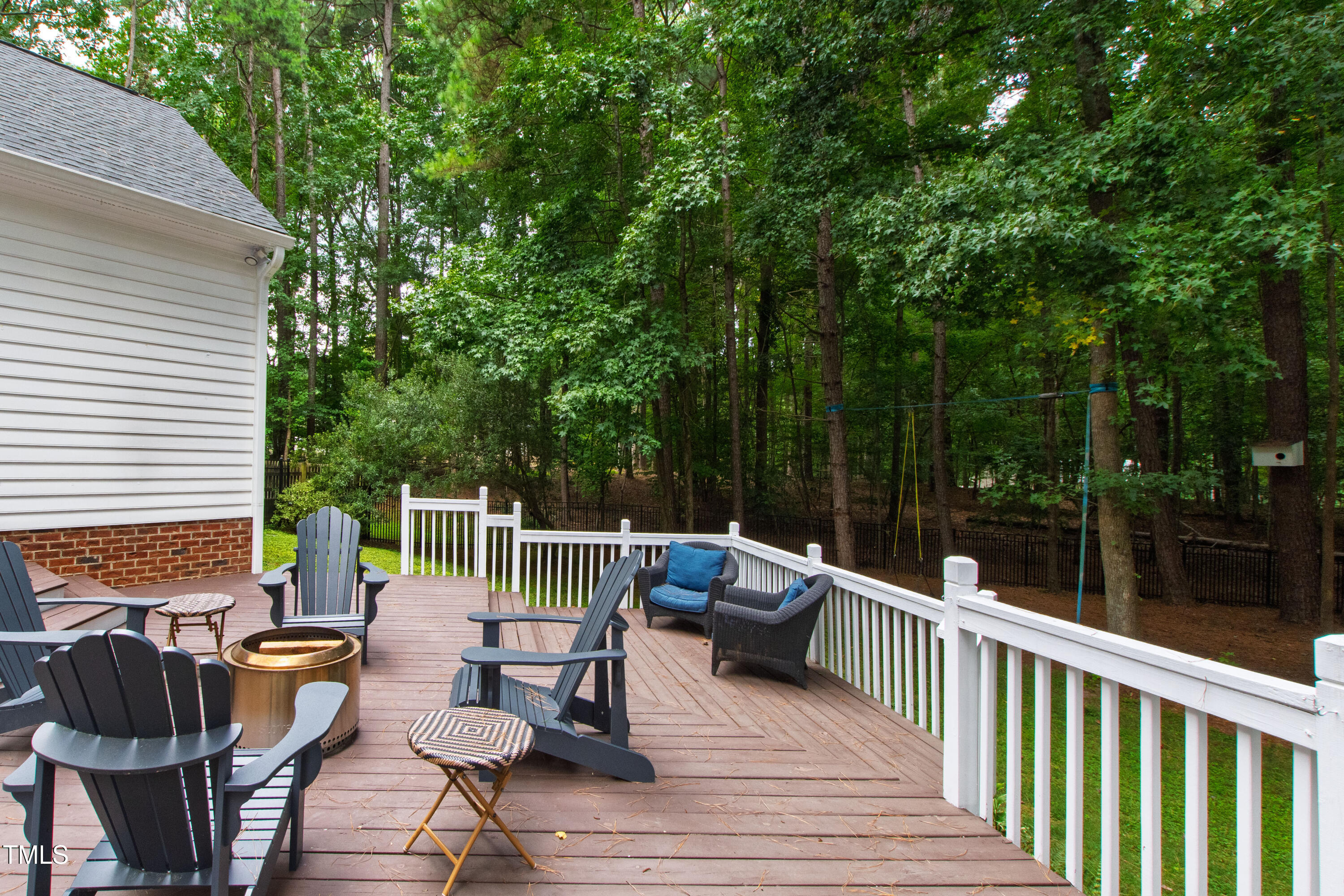8609 Carriage Tour Lane