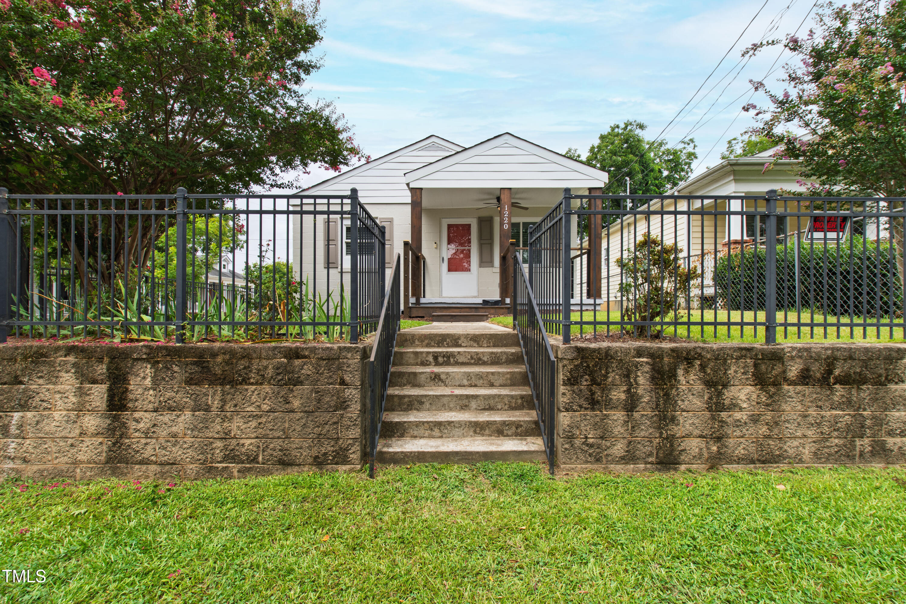 1220 Garner Road