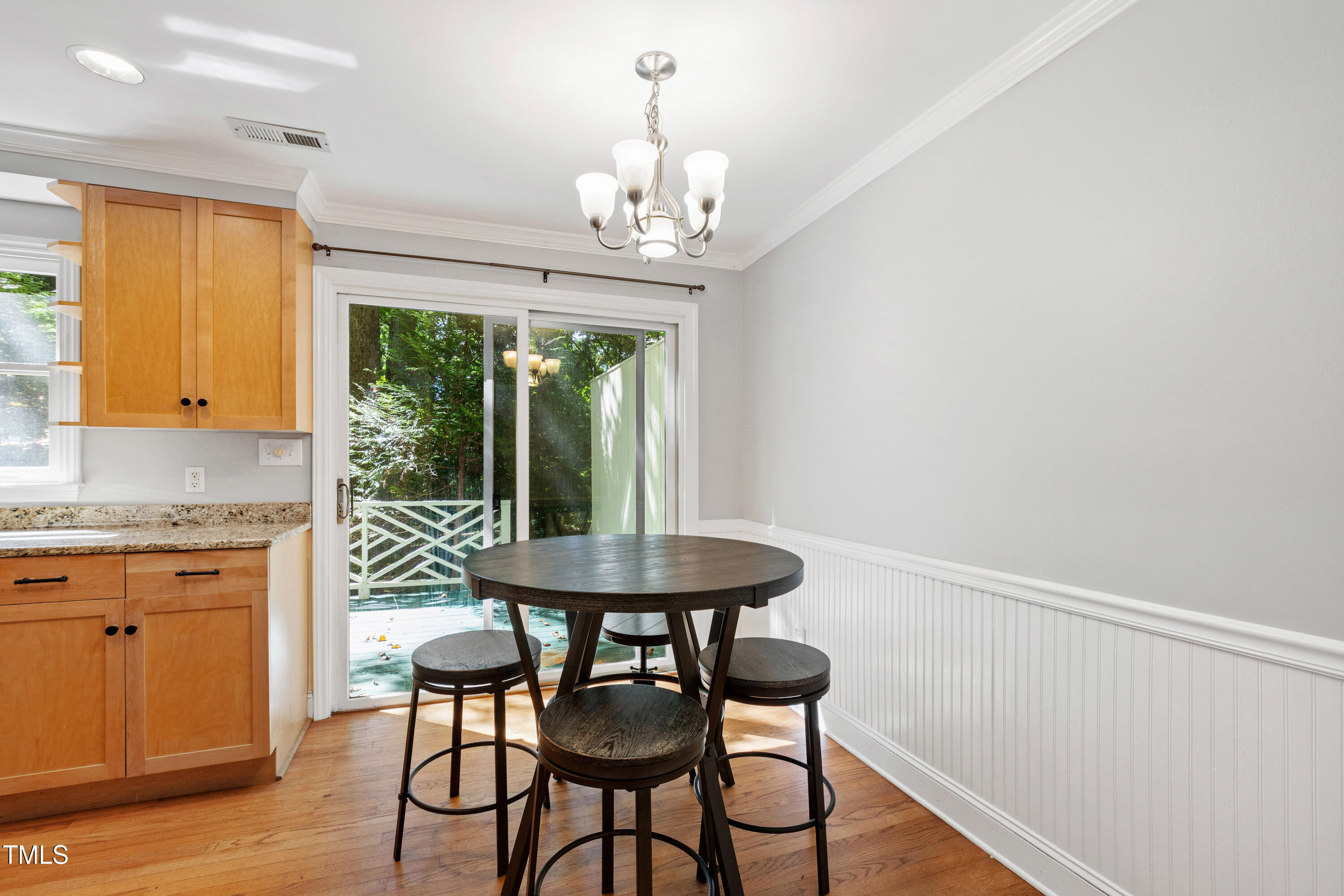 409 Smith Avenue # 102