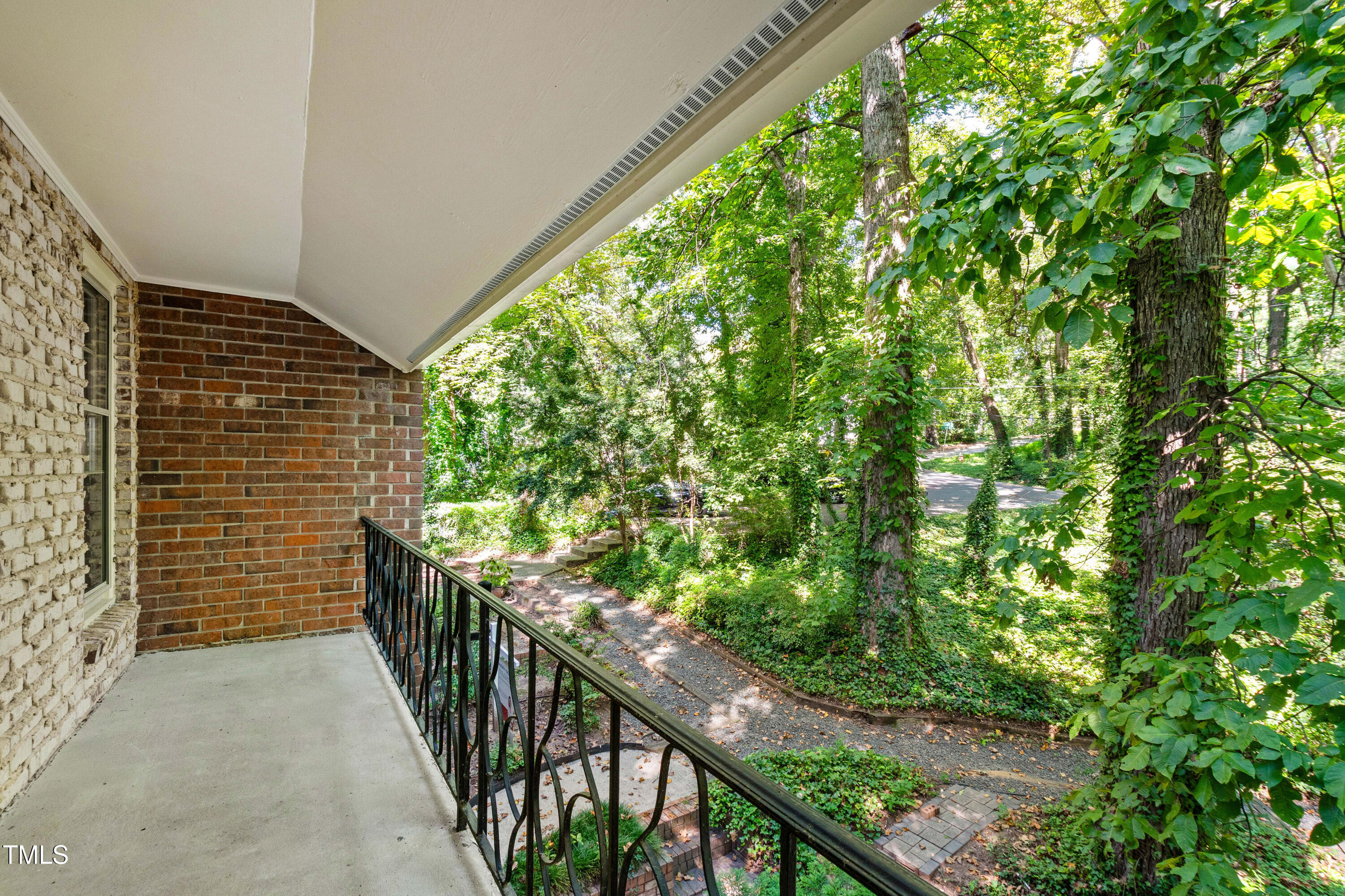 409 Smith Avenue # 102