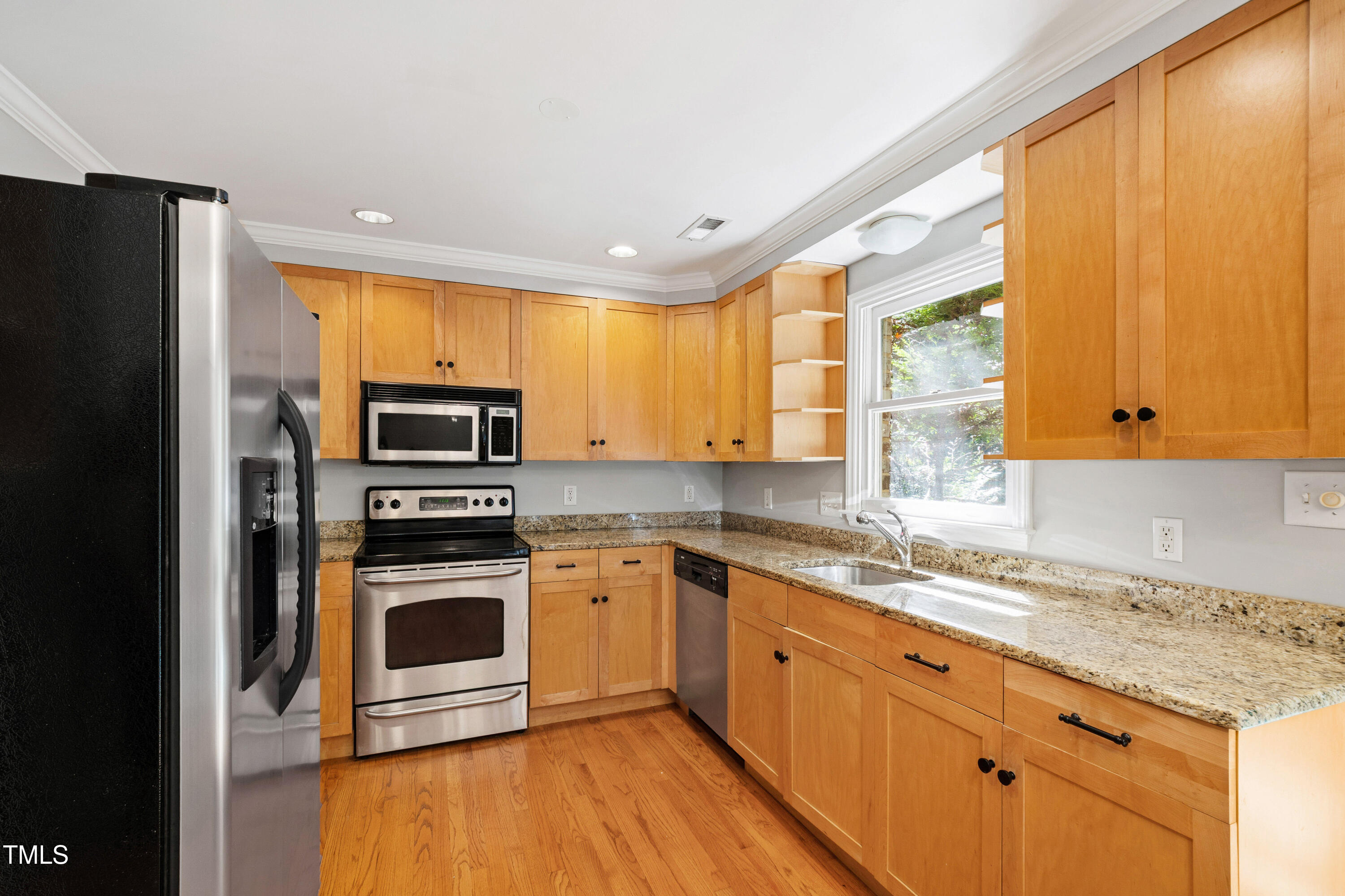 409 Smith Avenue # 102