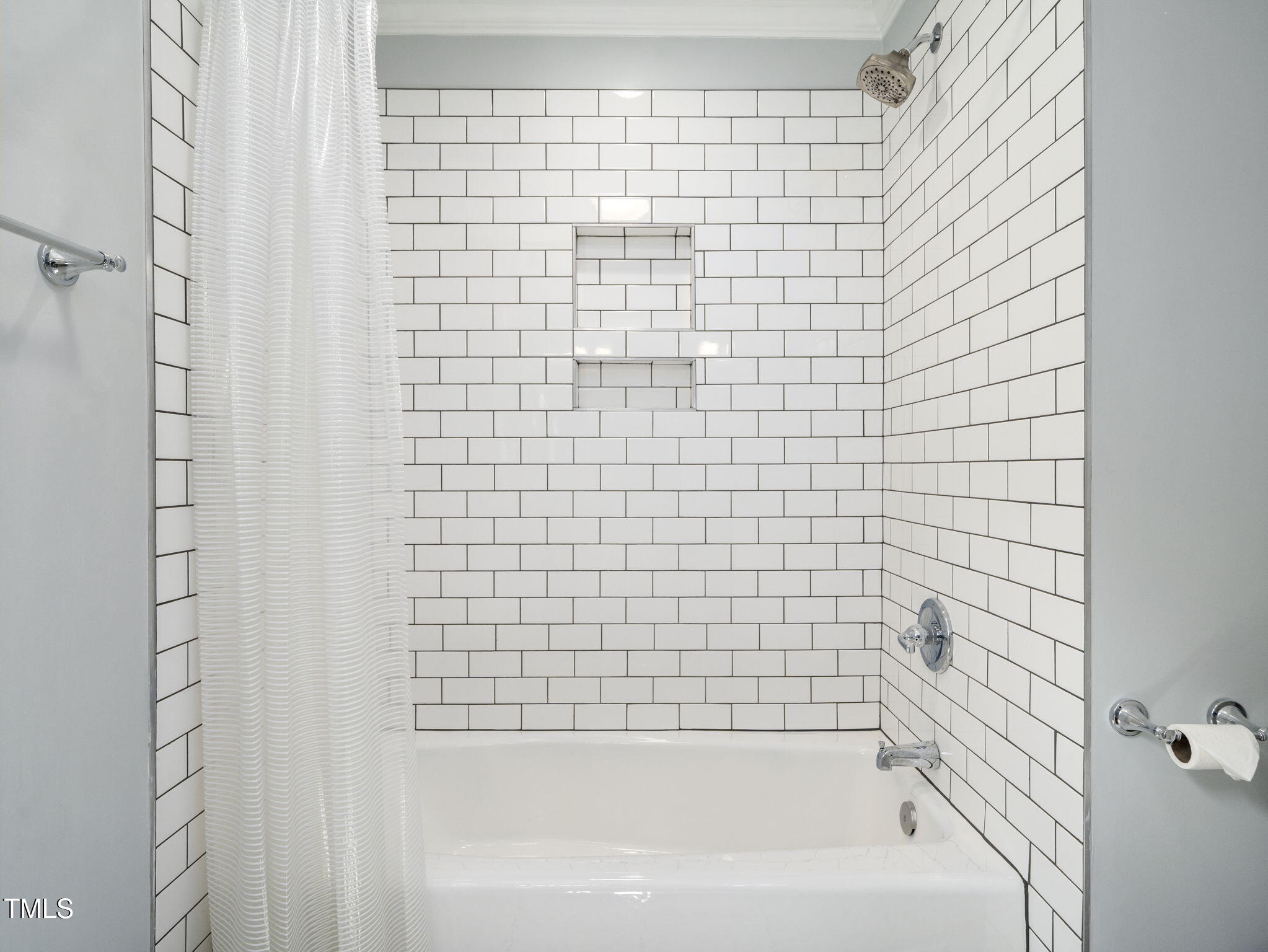 2828 Croix Place