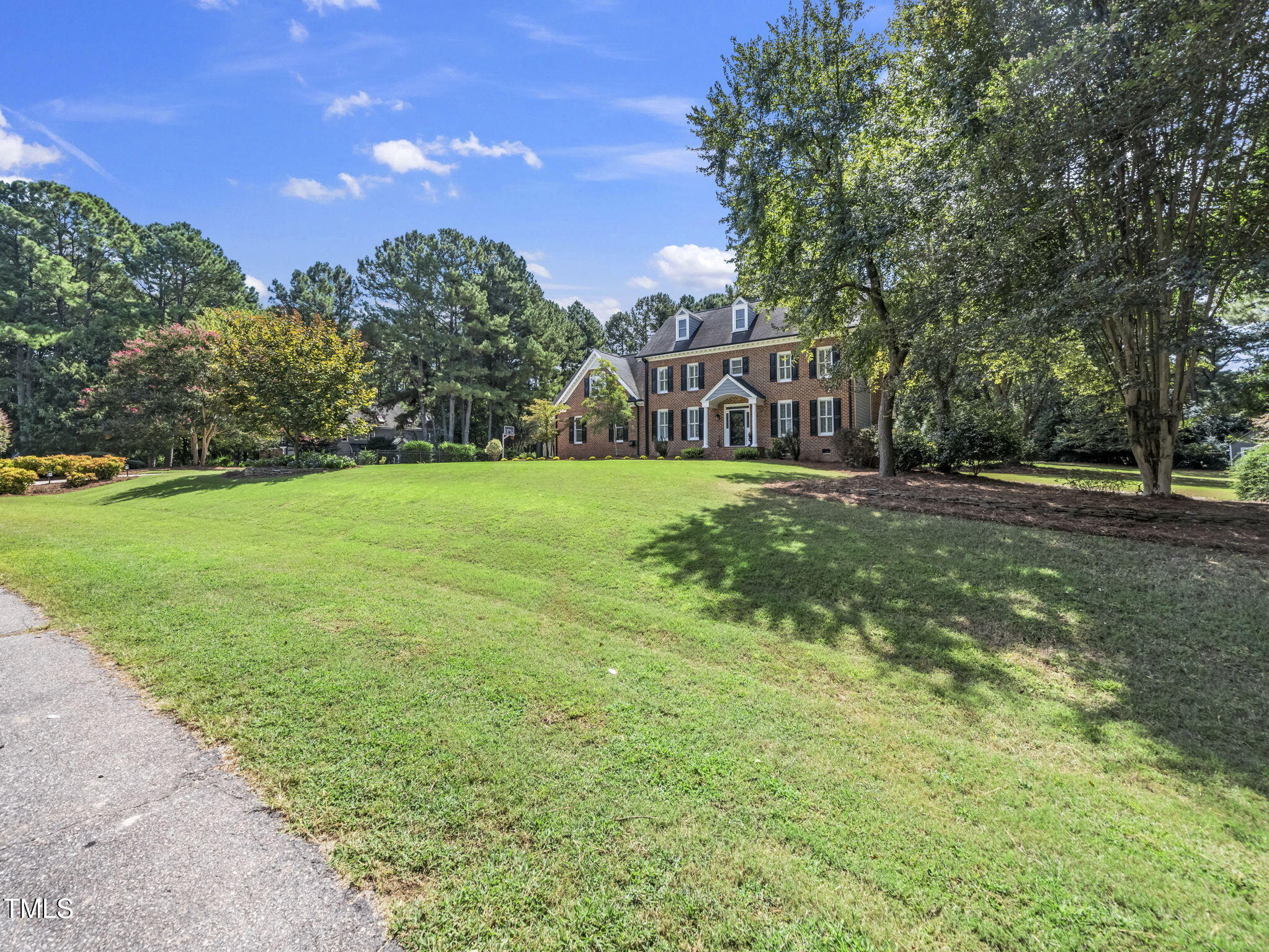 2828 Croix Place