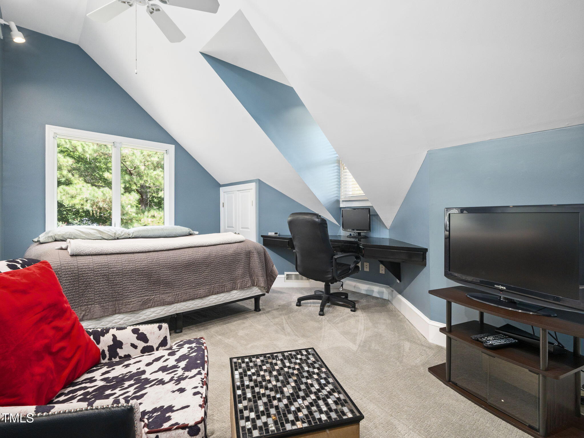 2828 Croix Place