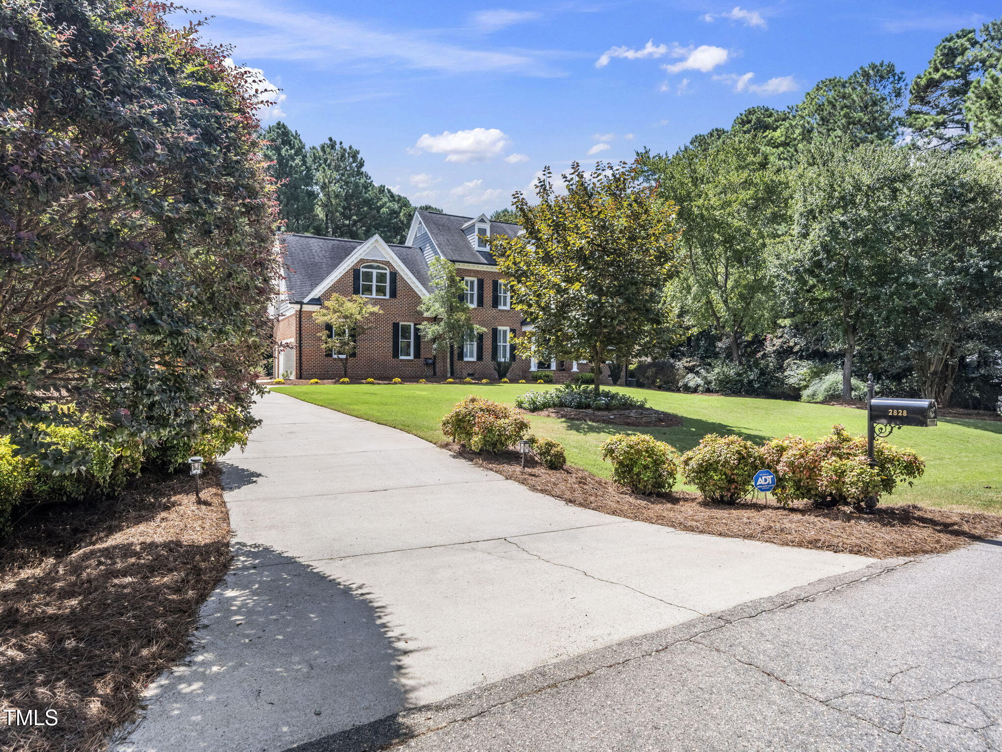 2828 Croix Place