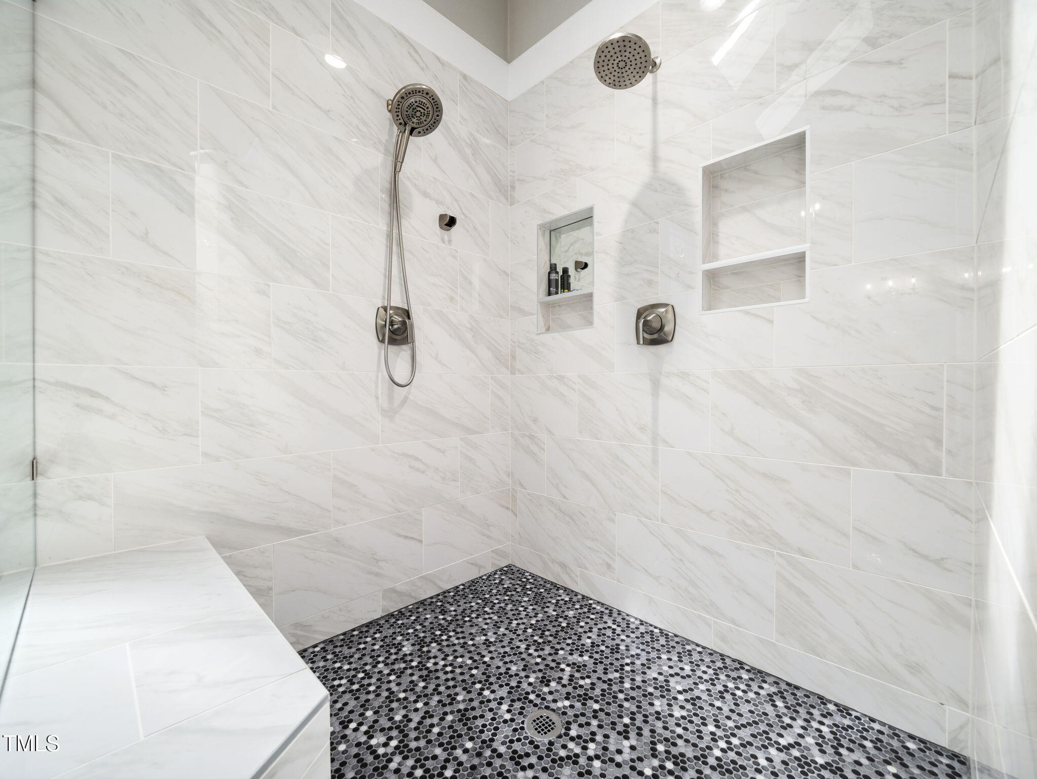 2828 Croix Place