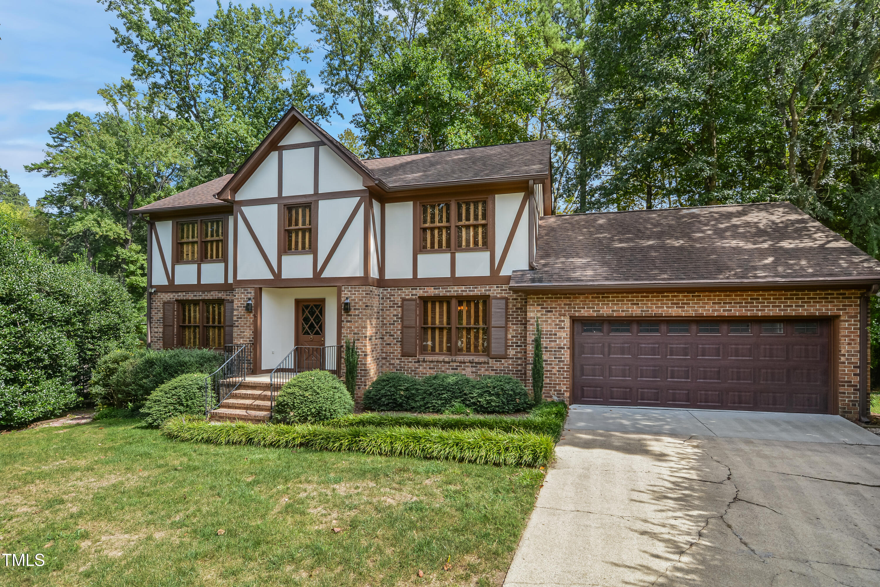 1324 Wagram Court