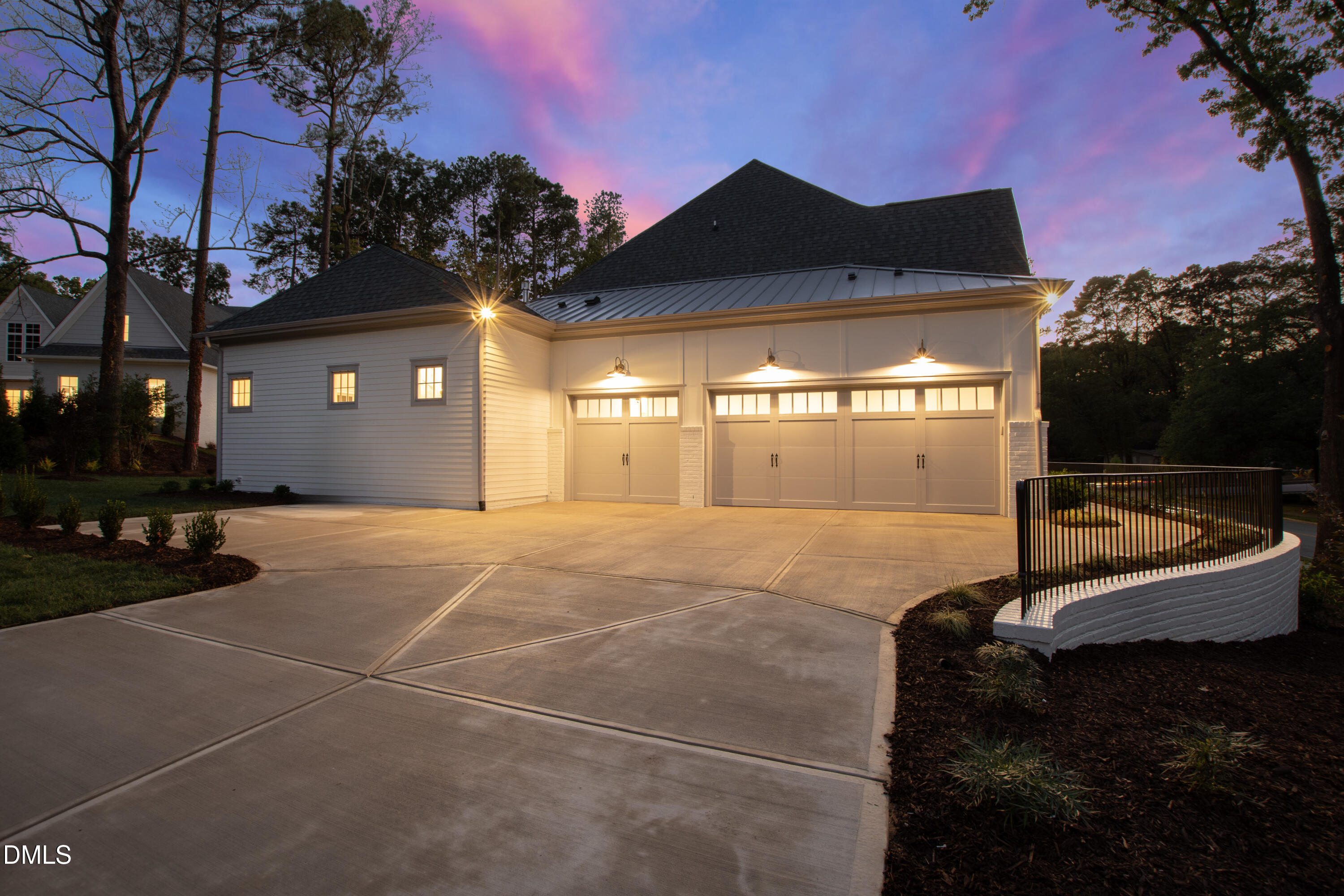 1406 Hunting Ridge Road